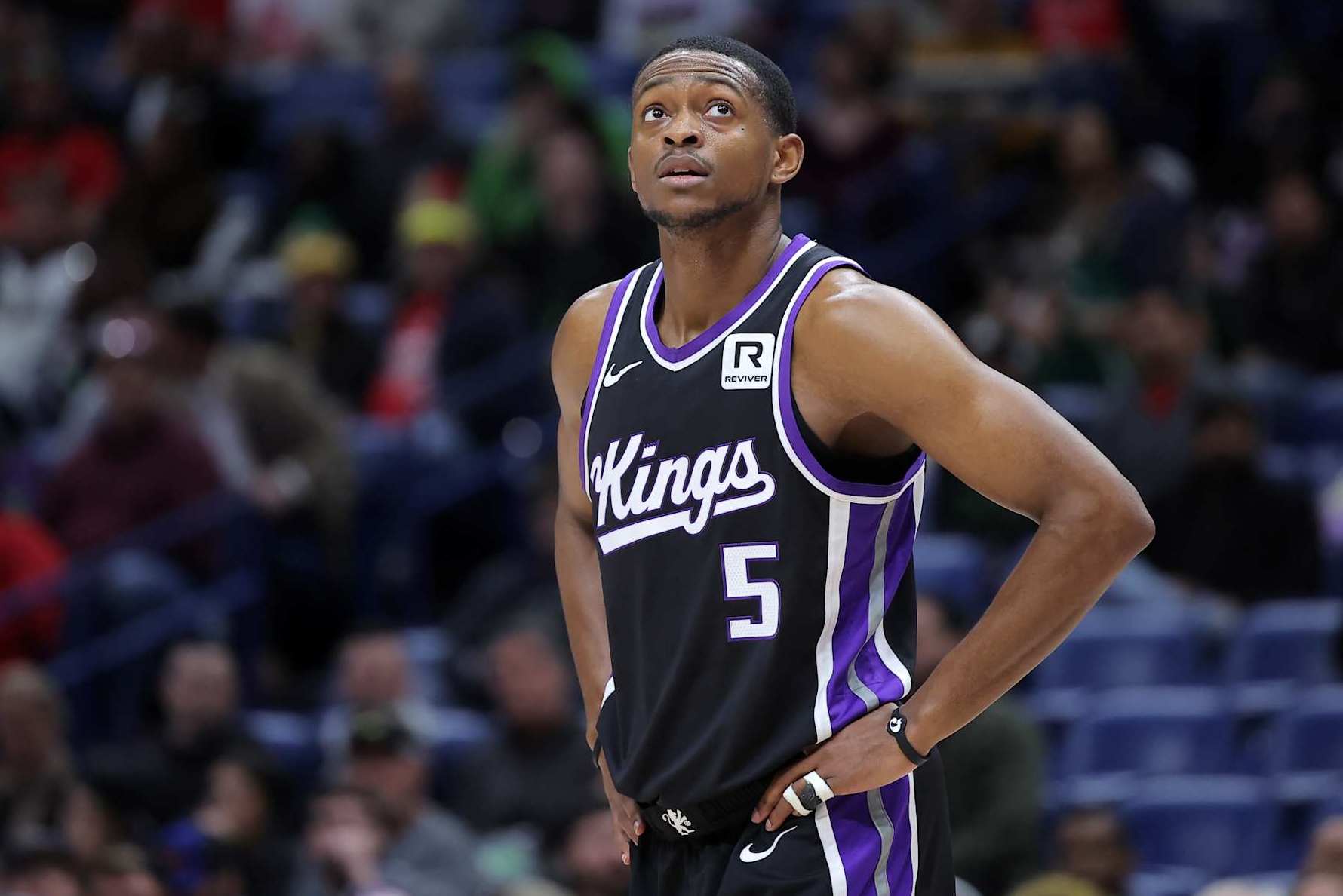 NEW ORLEANS, LOUISIANA - DECEMBER 12: De'Aaron Fox #5 of the Sacramento Kings reacts against the New Orleans Pelicans during a game at the Smoothie King Center on December 12, 2024 in New Orleans, Louisiana. NOTE TO USER: User expressly acknowledges and agrees that, by downloading and or using this Photograph, user is consenting to the terms and conditions of the Getty Images License Agreement. (Photo by Jonathan Bachman/Getty Images)