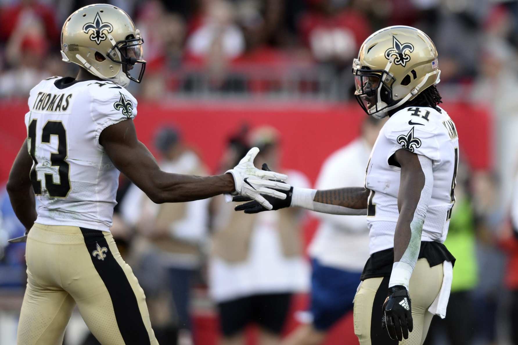 New Orleans Saints on X: The #Saints will wear their black helmets for  their game in London on Oct. 2 vs. the Vikings! #MINvsNO