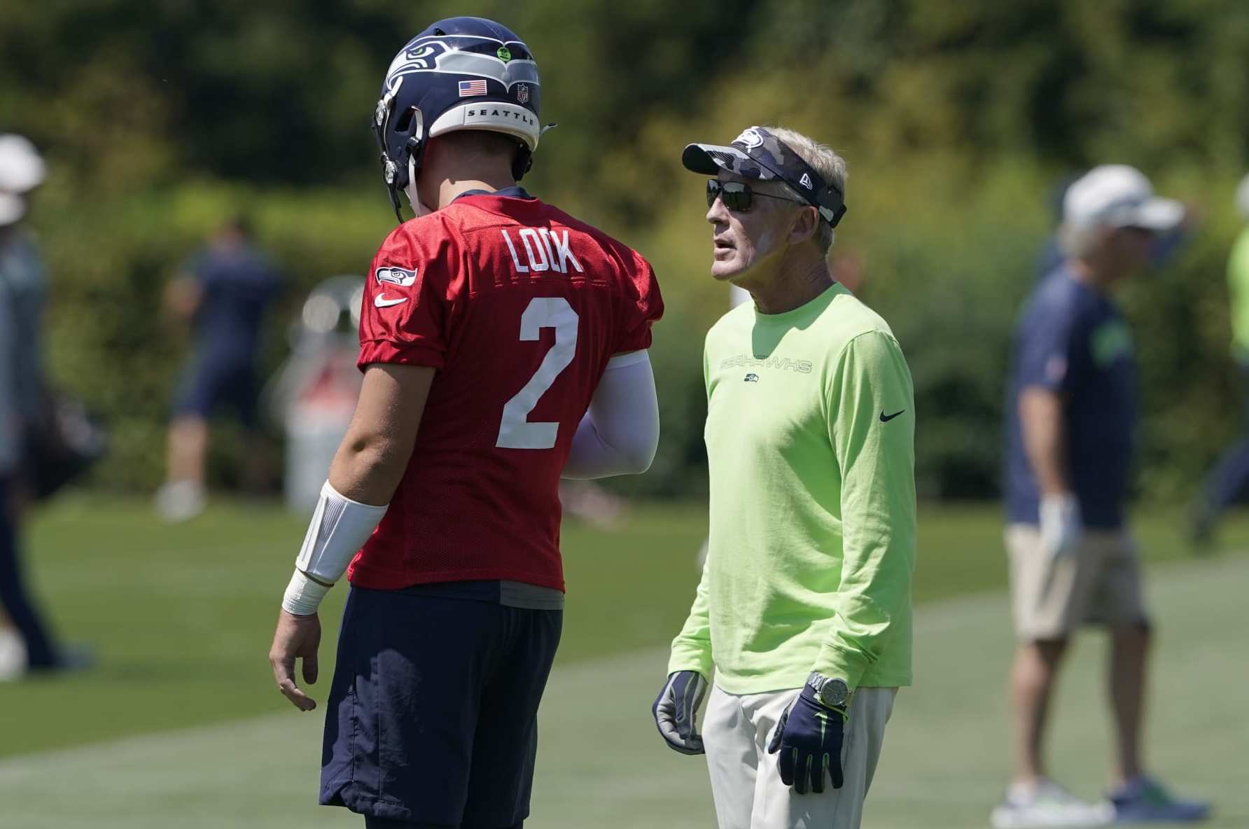 Seahawks HC Pete Carroll: Geno Smith 'automatically ahead' of Drew Lock