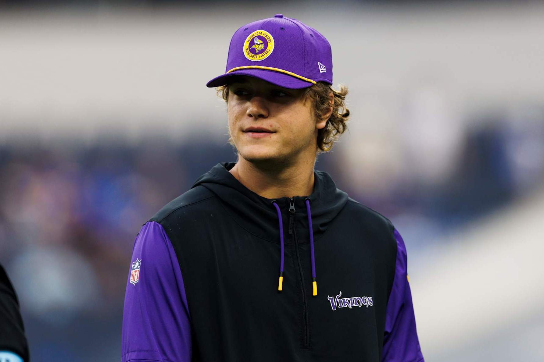 INGLEWOOD, CALIFORNIA - OCTOBER 24: J.J. McCarthy #9 of the Minnesota Vikings looks on the field before a game against Los Angeles Rams at SoFi Stadium on October 24, 2024 in Inglewood, California. (Photo by Ric Tapia/Getty Images)