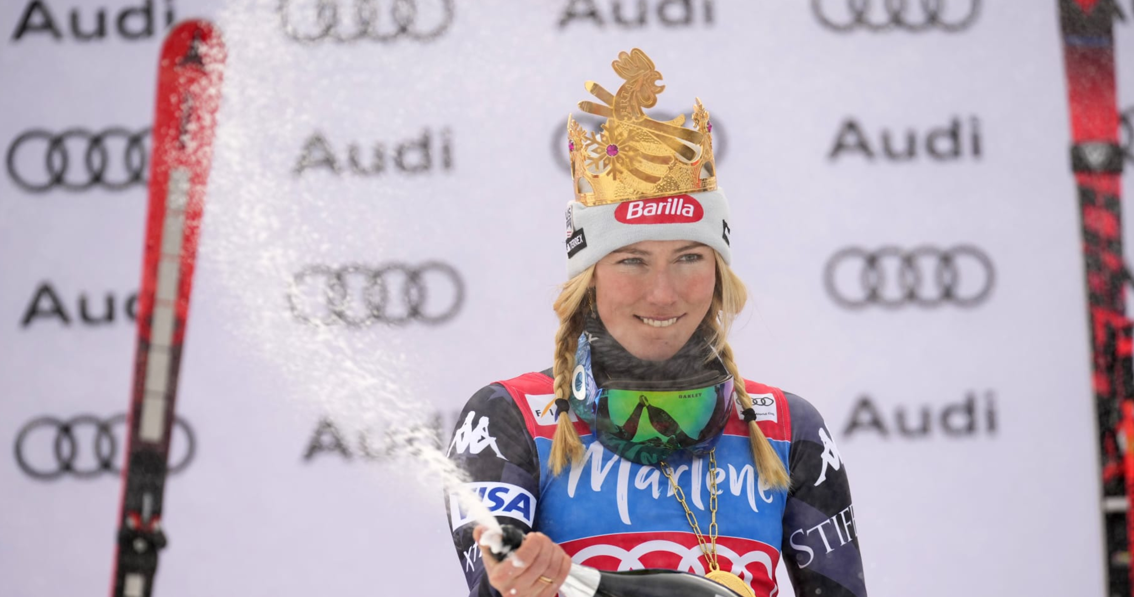 Mikaela Shiffrin Breaks Lindsey Vonn's All-Time Alpine Skiing Record ...