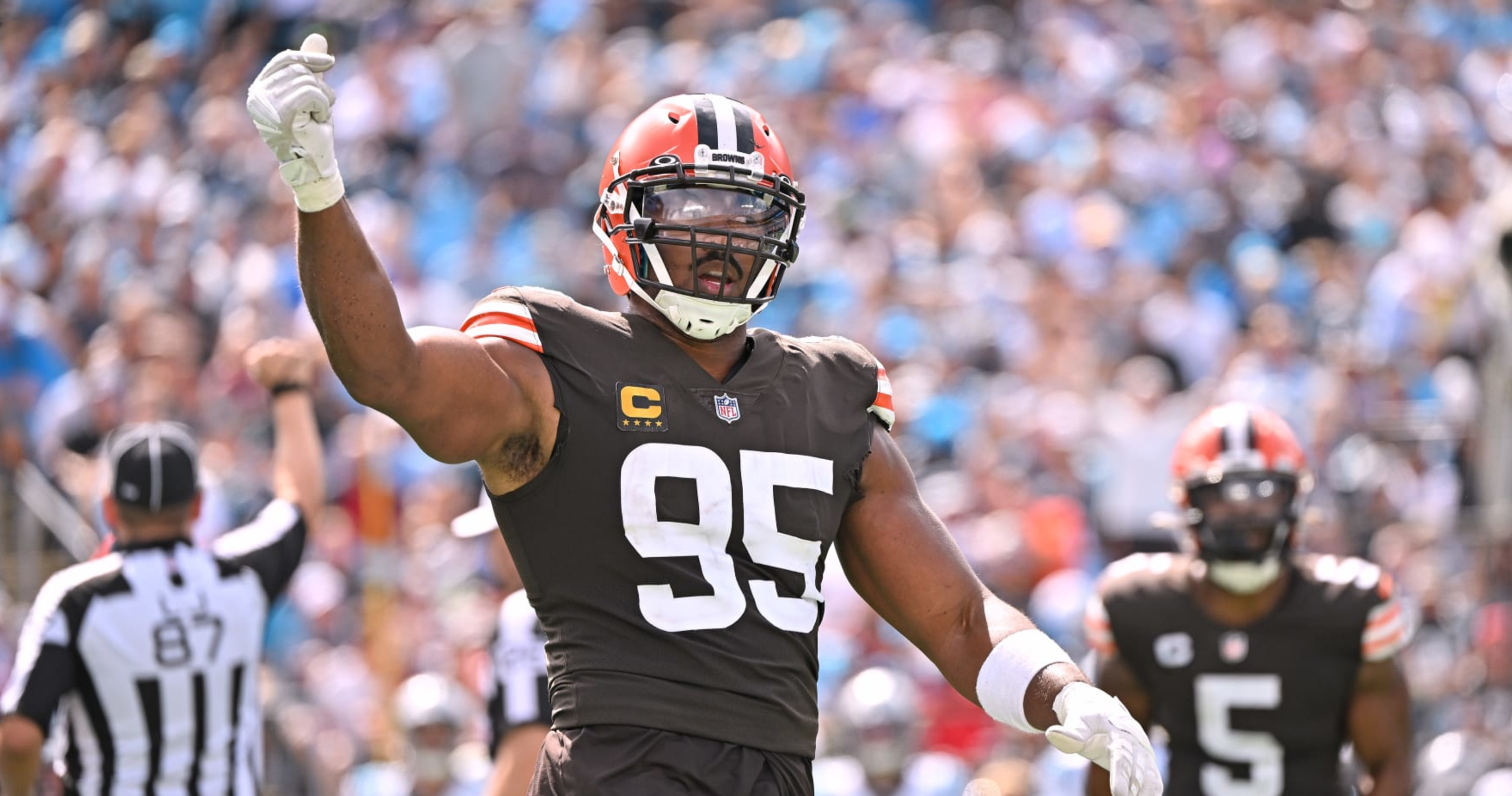 Myles Garrett Cleared to Play for Browns vs. Chargers After Recovery from Car Cr..