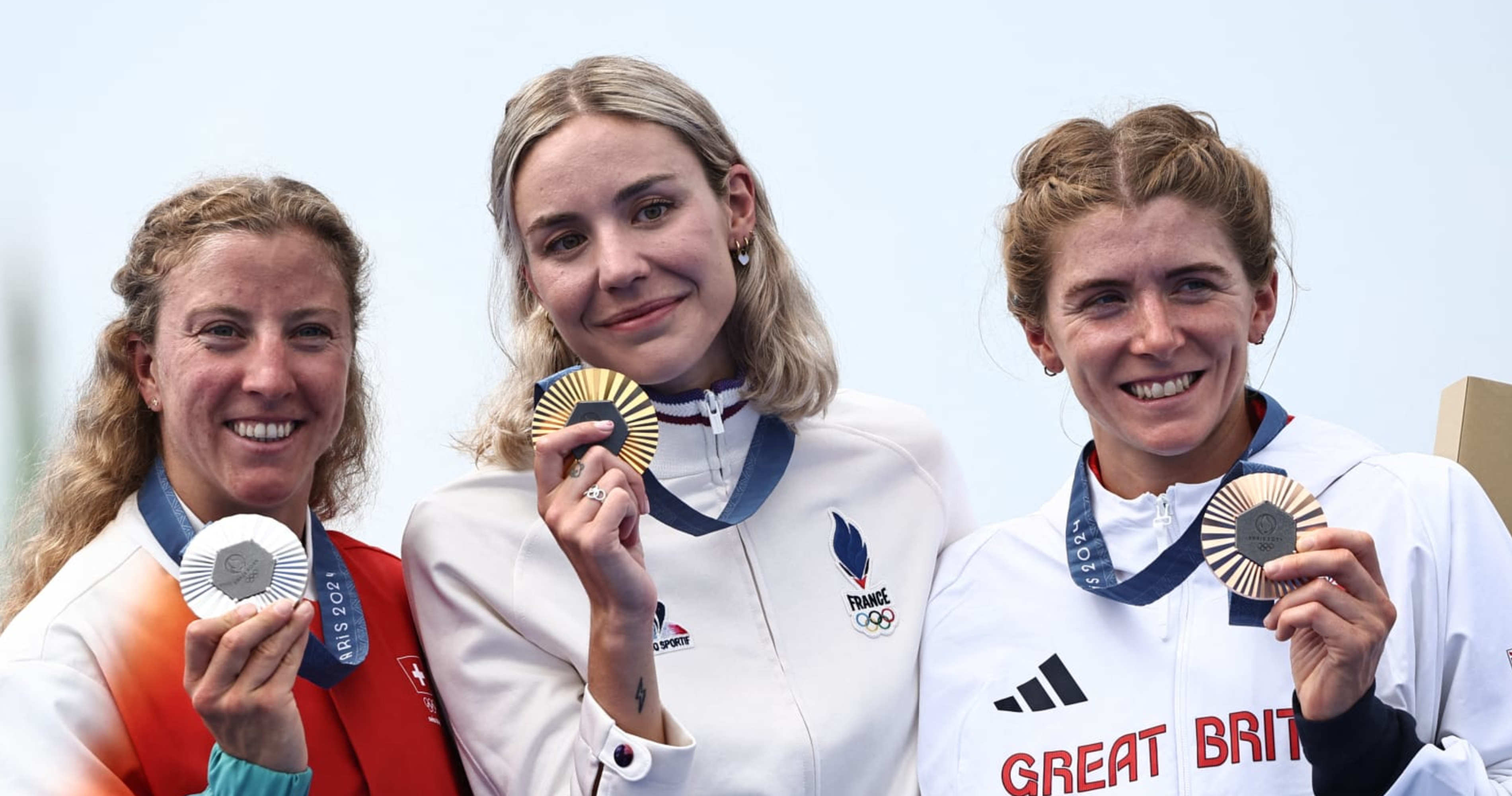 Cassandre Beaugrand Win Women Triathlon Gold at 2024 Olympics