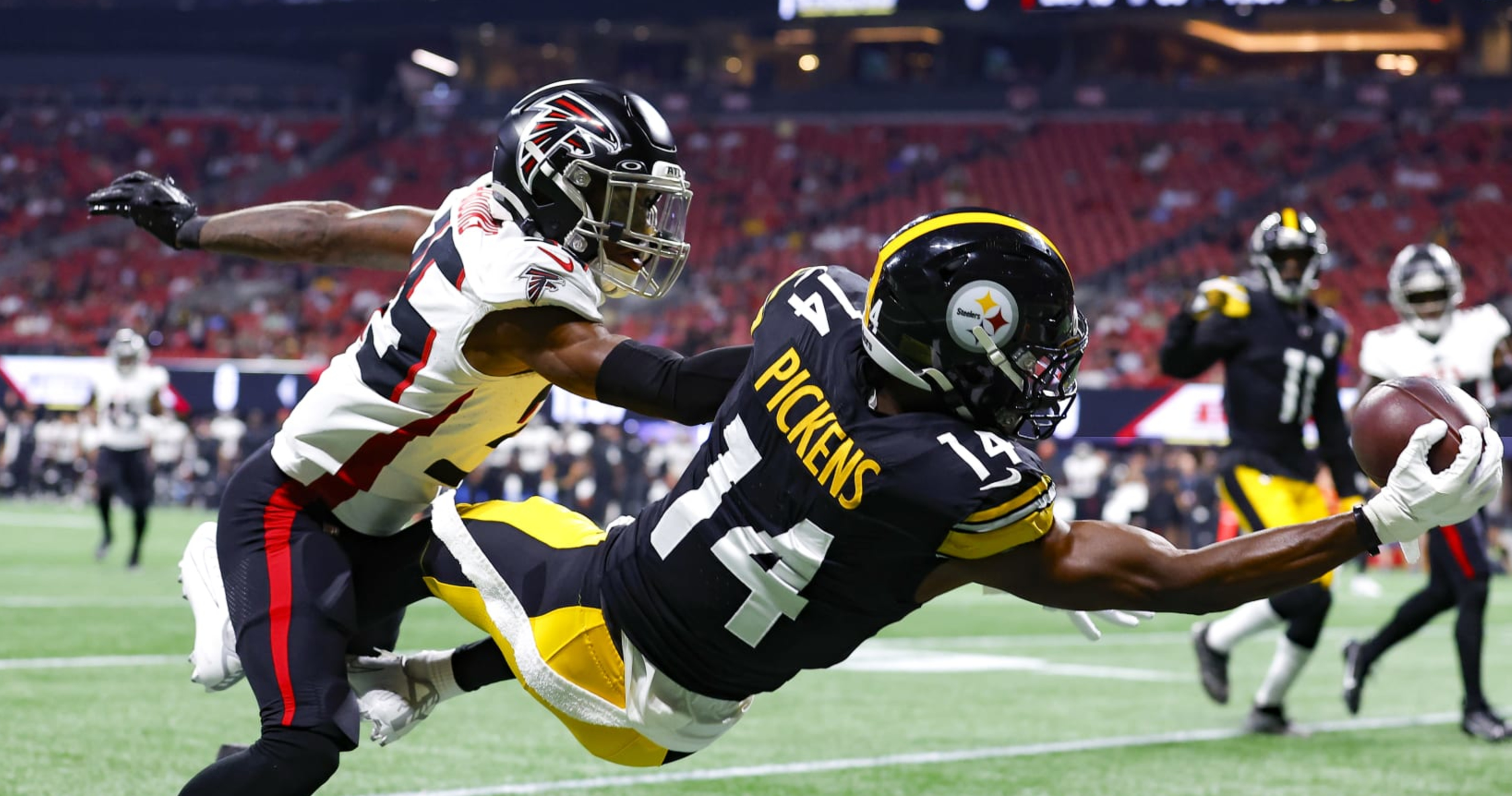 GAME PHOTOS: Preseason Week 3 at Falcons