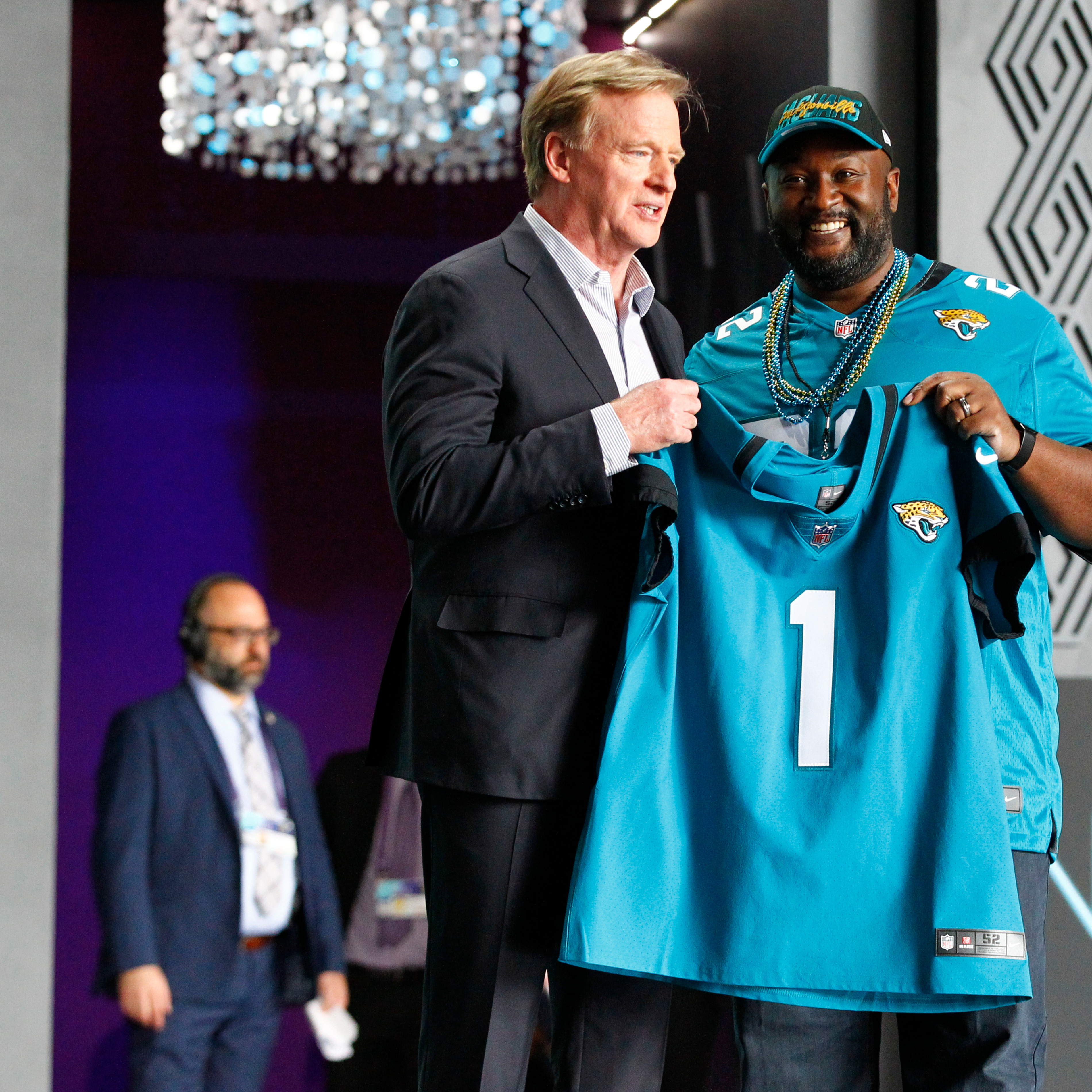 Travon Walker's Jaguars Rookie Contract Details Revealed; Will Include $24.4M Bo..