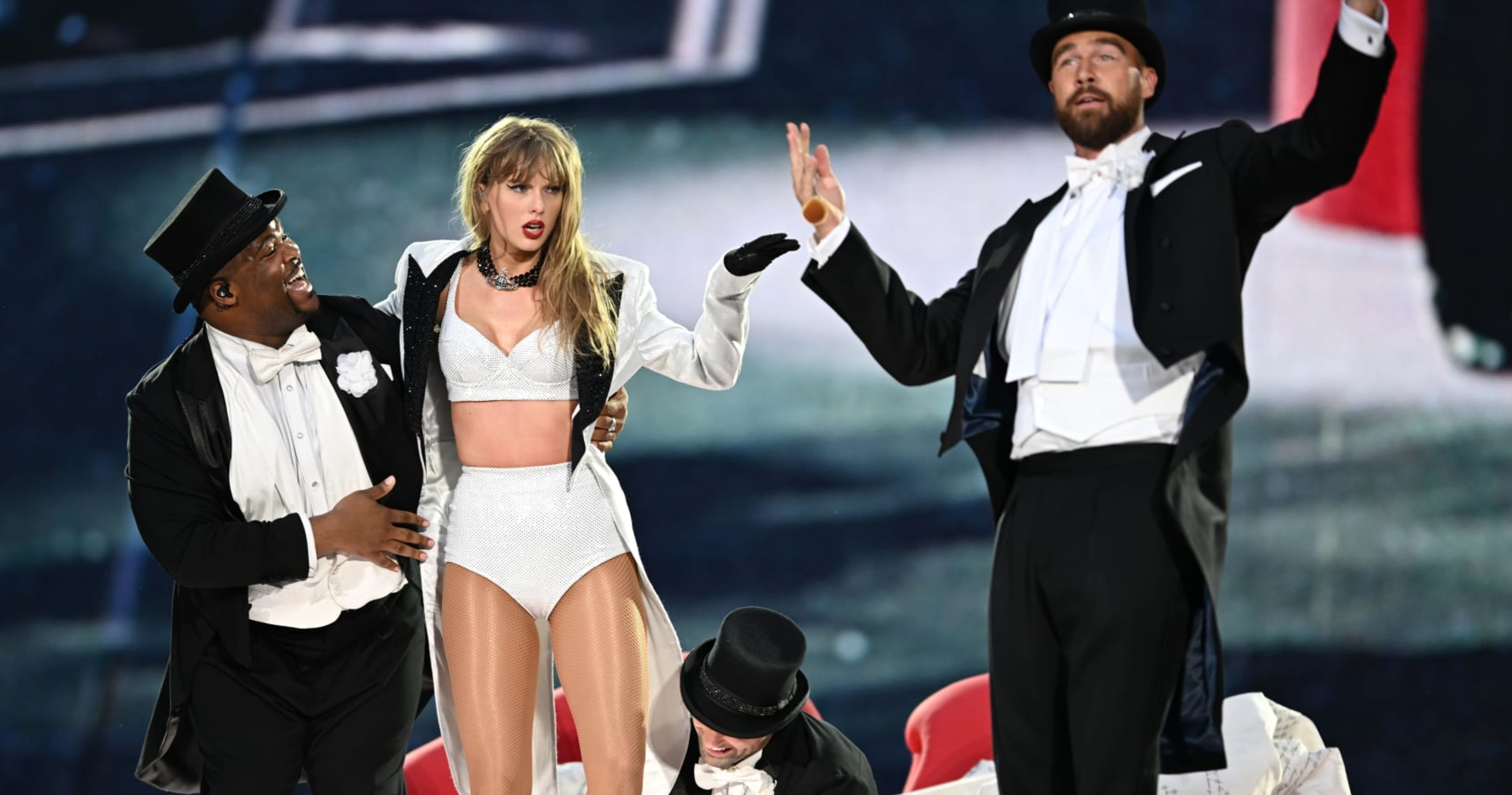 Video: Chiefs’ Andy Reid jokes Travis Kelce is the ‘Water Boy’ at Taylor Swift’s concerts | News, scores, highlights, stats and rumors