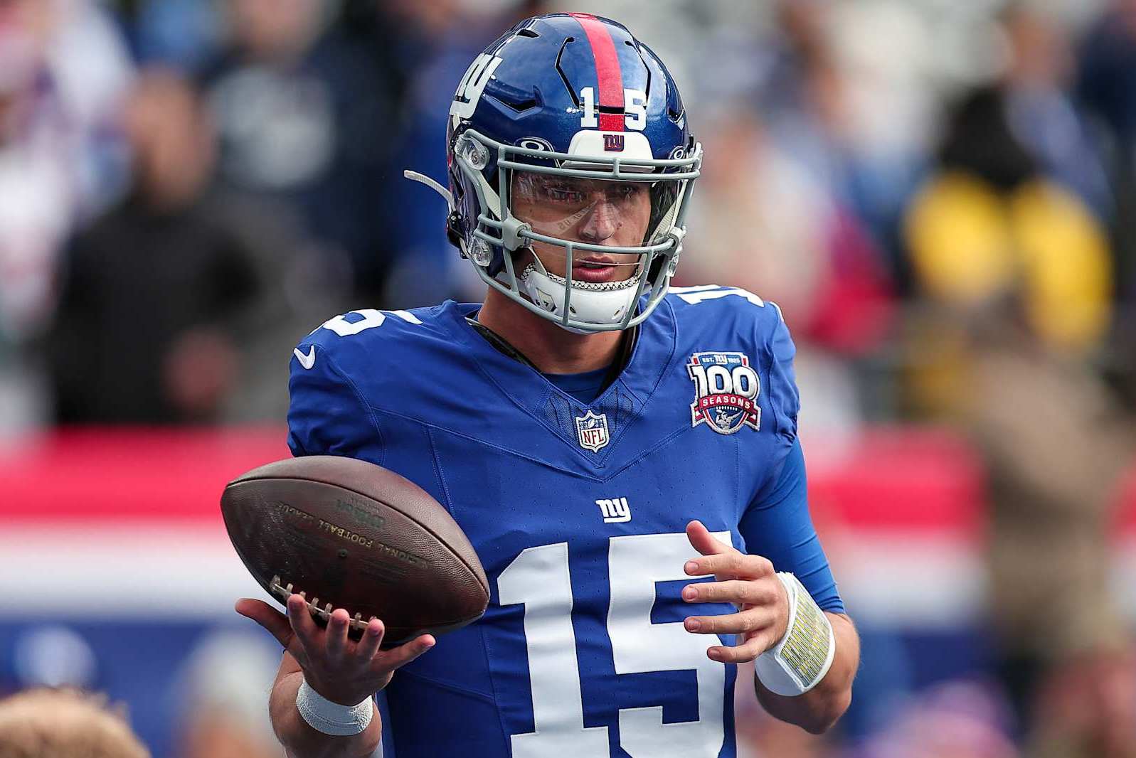 EAST RUTHERFORD, NEW JERSEY - NOVEMBER 24: Tommy DeVito #15 of the New York Giants warms up prior to the game against the Tampa Bay Buccaneers at MetLife Stadium on November 24, 2024 in East Rutherford, New Jersey. (Photo by Dustin Satloff/Getty Images)