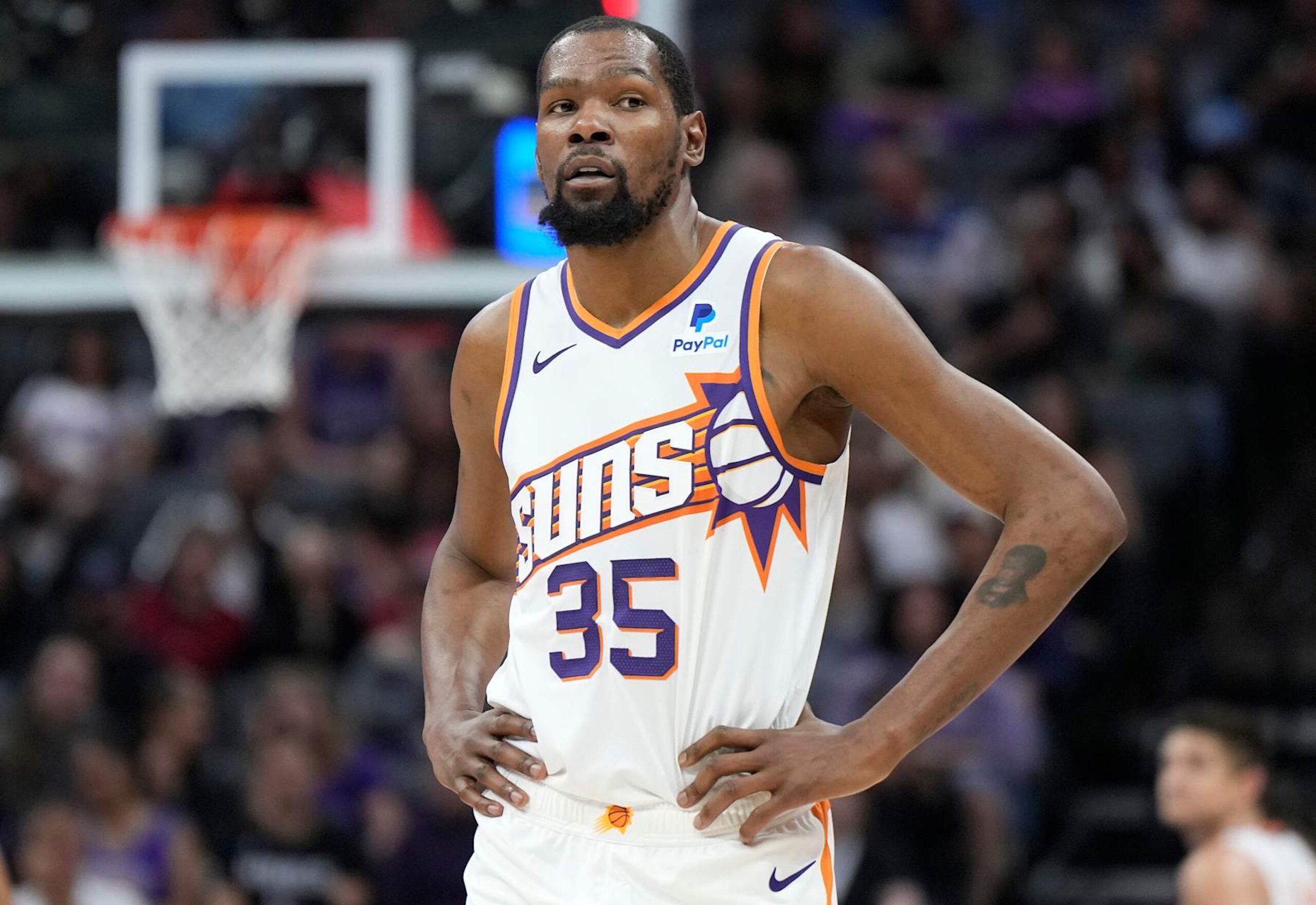 SACRAMENTO, CALIFORNIA - APRIL 12: Kevin Durant #35 of the Phoenix Suns looks on against the Sacramento Kings during the first half of an NBA basketball game at Golden 1 Center on April 12, 2024 in Sacramento, California. NOTE TO USER: User expressly acknowledges and agrees that, by downloading and or using this photograph, User is consenting to the terms and conditions of the Getty Images License Agreement. (Photo by Thearon W. Henderson/Getty Images) SACRAMENTO, CALIFORNIA - APRIL 12: Kevin Durant #35 of the Phoenix Suns looks on against the Sacramento Kings during the first half of an NBA basketball game at Golden 1 Center on April 12, 2024 in Sacramento, California. NOTE TO USER: User expressly acknowledges and agrees that, by downloading and or using this photograph, User is consenting to the terms and conditions of the Getty Images License Agreement. (Photo by Thearon W. Henderson/Getty Images)