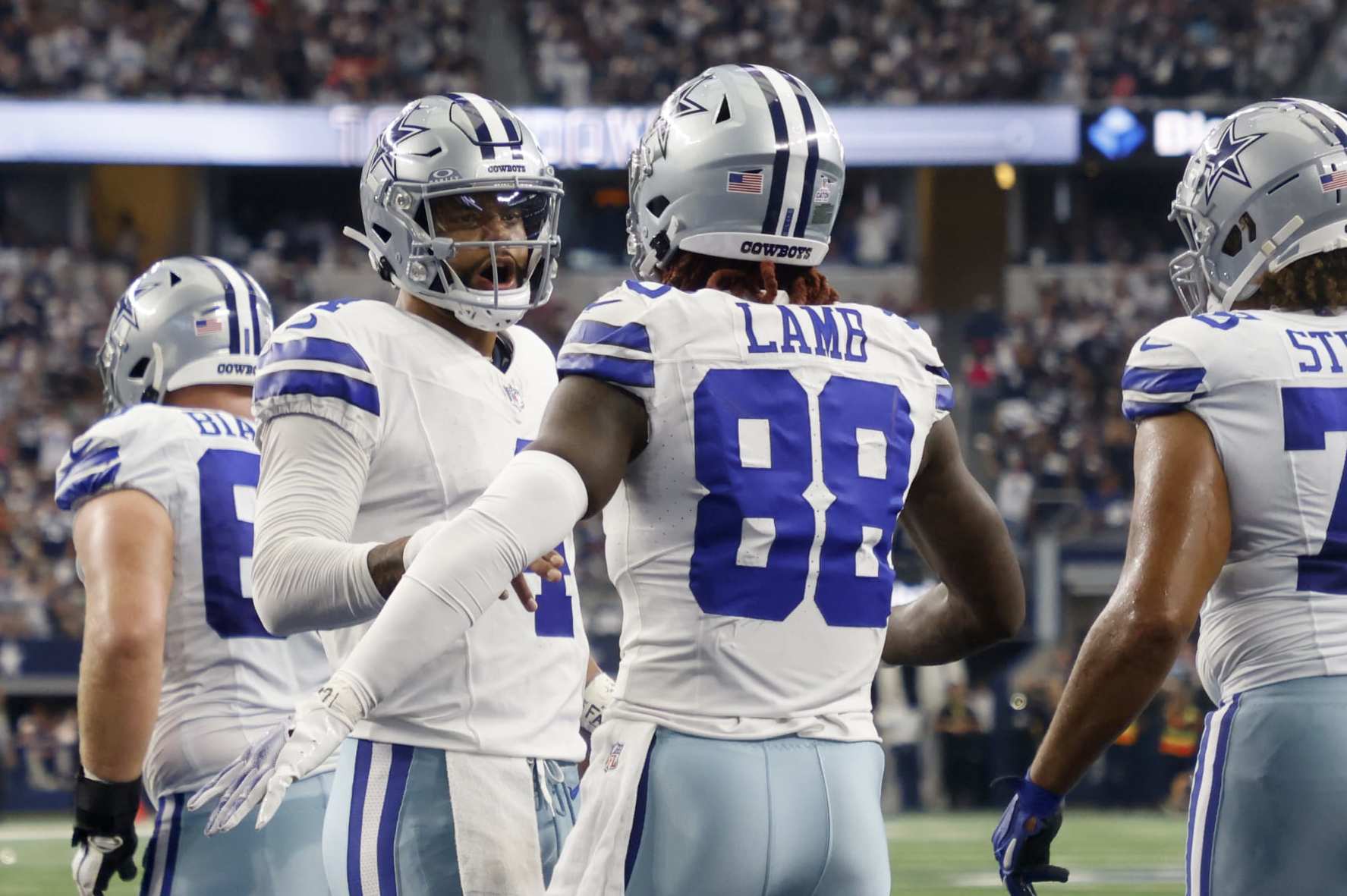 Dallas Cowboys 40-0 New York Giants, Dallas dominates Giants, summary:  score, stats, highlights