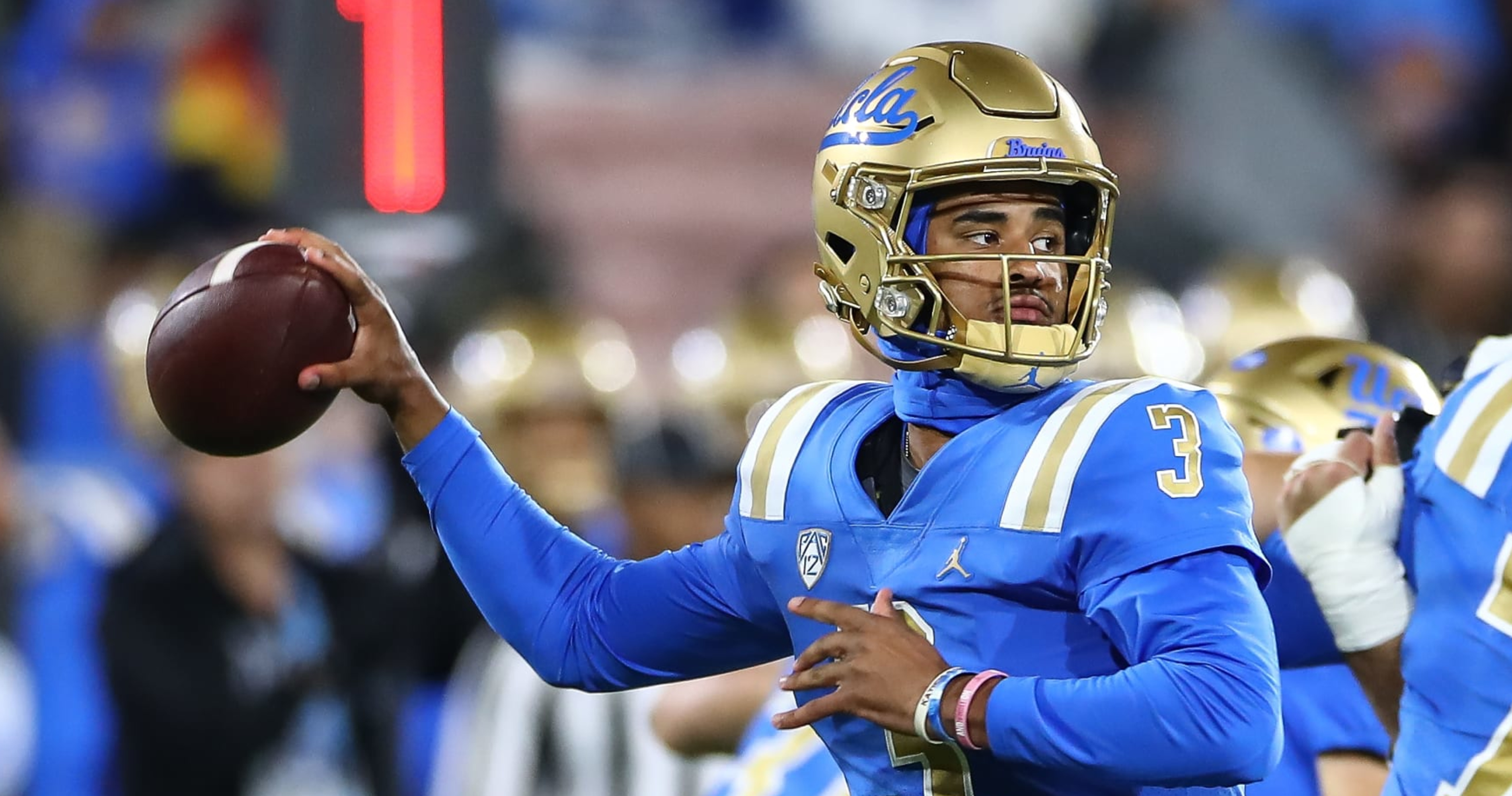 Dante Moore's Top Transfer Portal Landing Spots After Former 5Star QB