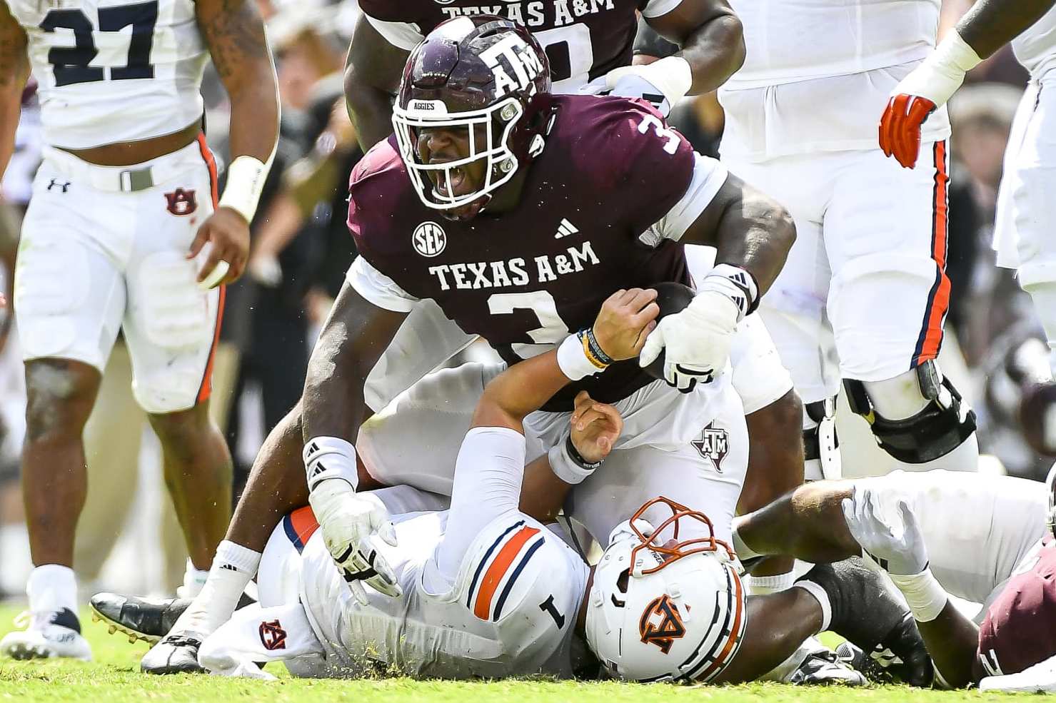 COLLEGE STATION, TEXAS - SEPTEMBER 23: Defensive lineman McKinnley Jackson #3 of the Texas A&M Aggies celebrates after sacking quarterback Payton Thorne #1 of the Auburn Tigers at Kyle Field on September 23, 2023 in College Station, Texas. (Photo by Logan Riely/Getty Images)