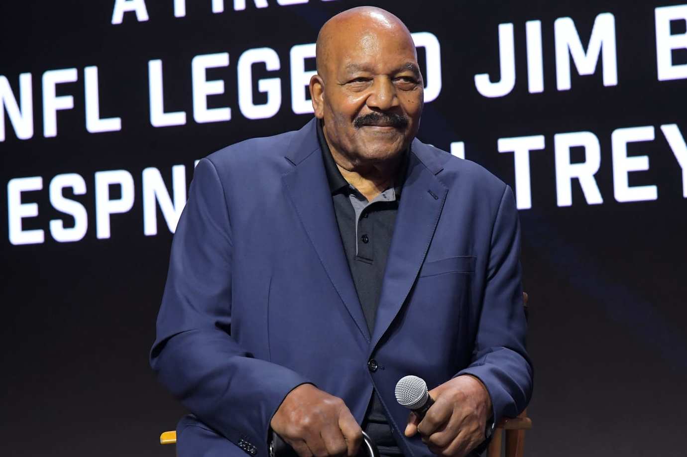 Jim Brown dies at 87: 32 facts about 32, from NFL legend's milestones to  post-football achievements 