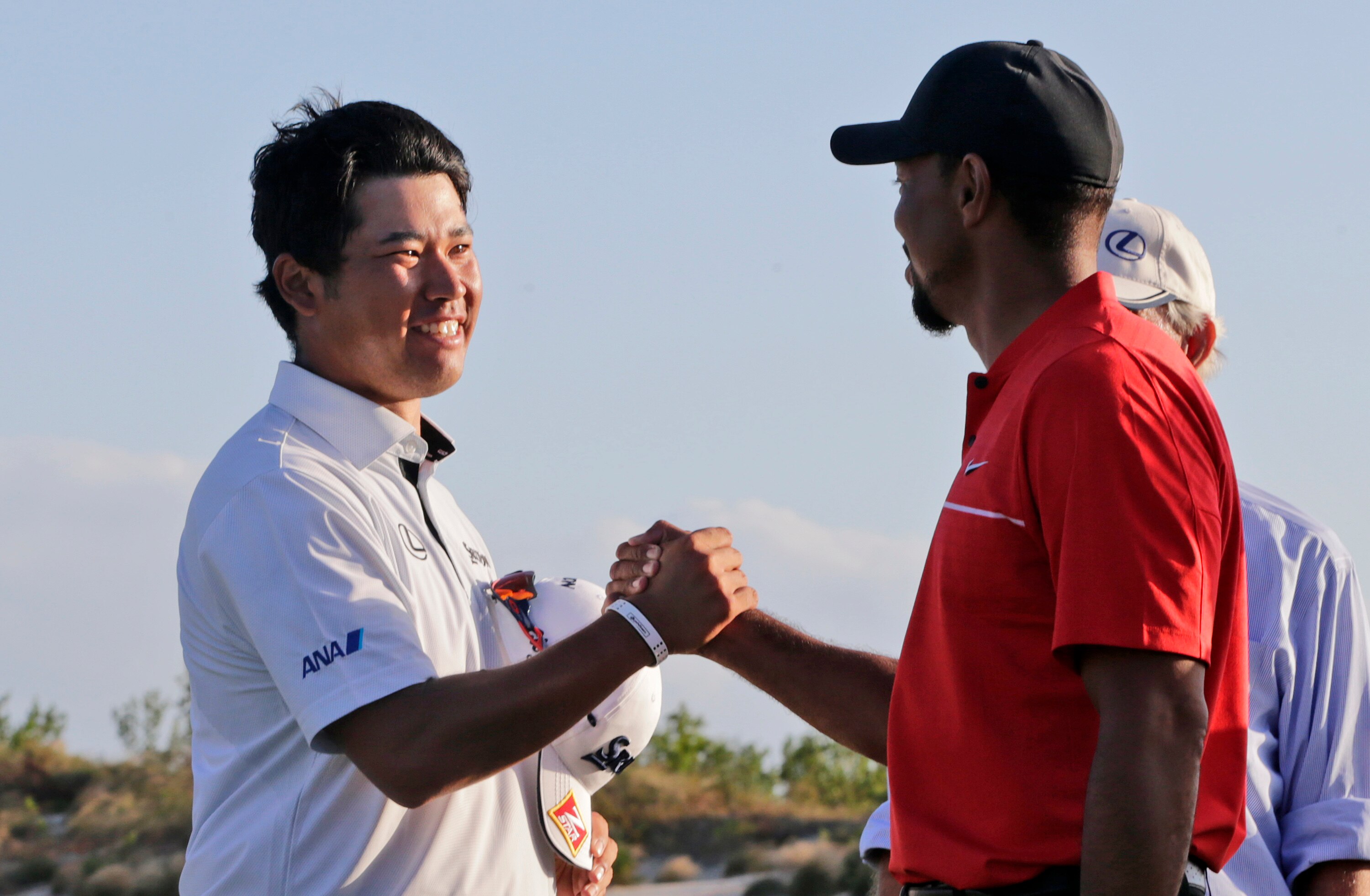 Tiger Woods Congratulates Hideki Matsuyama on Winning 2021 Masters