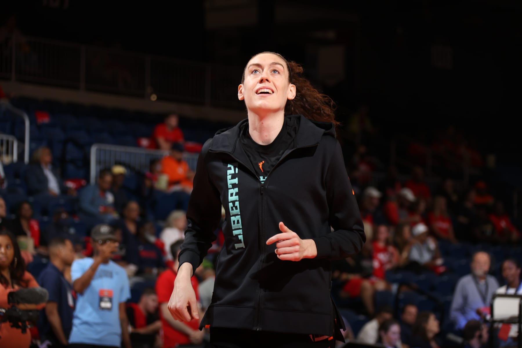 Breanna Stewart Astounds WNBA Fans, Sets Liberty SingleGame Scoring