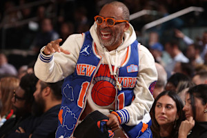 Spike Lee, Jack Nicholson, More NBA 'SuperFans' to Be Inducted into Basketball HOF 