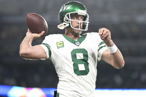 Jets' Aaron Rodgers Suggests He Won't Return from Injury in 2023: 'It's Unrealistic'