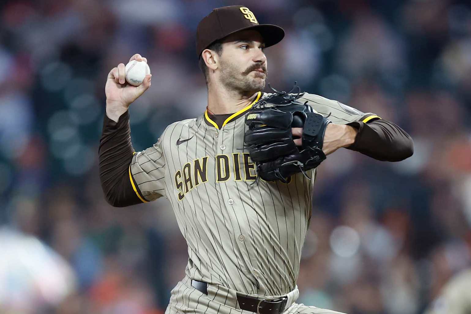 SAN FRANCISCO, CALIFORNIA - SEPTEMBER 13: Dylan Cease #84 of the San Diego Padres pitches in the bottom of the first inning against the San Francisco Giants at Oracle Park on September 13, 2024 in San Francisco, California. (Photo by Lachlan Cunningham/Getty Images)