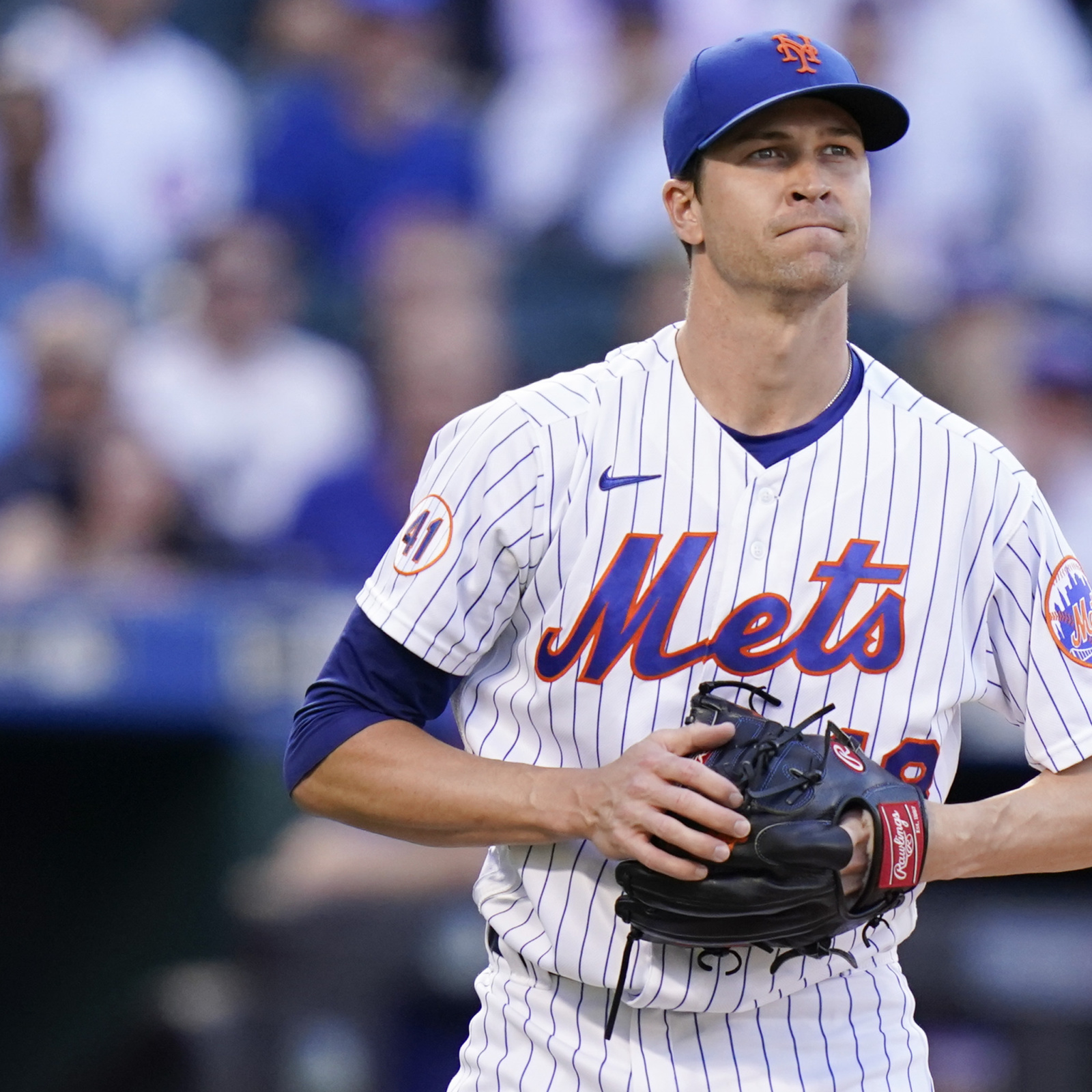 Jacob deGrom Ks 15 in complete-game gem to spark Mets