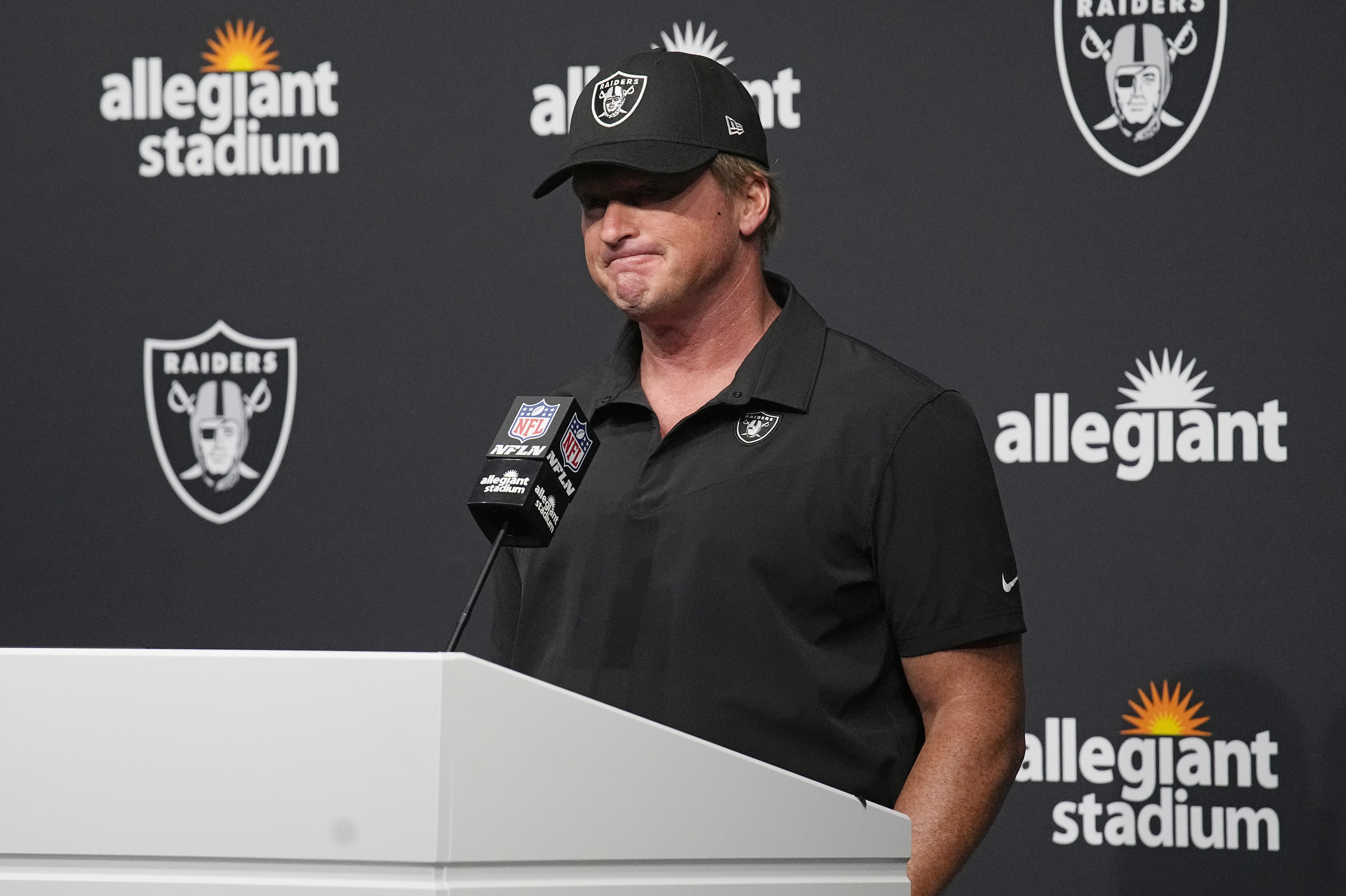 Raiders coach apologizes for saying players' rep had 'lips the size of  Michelin tires' in 2011 email