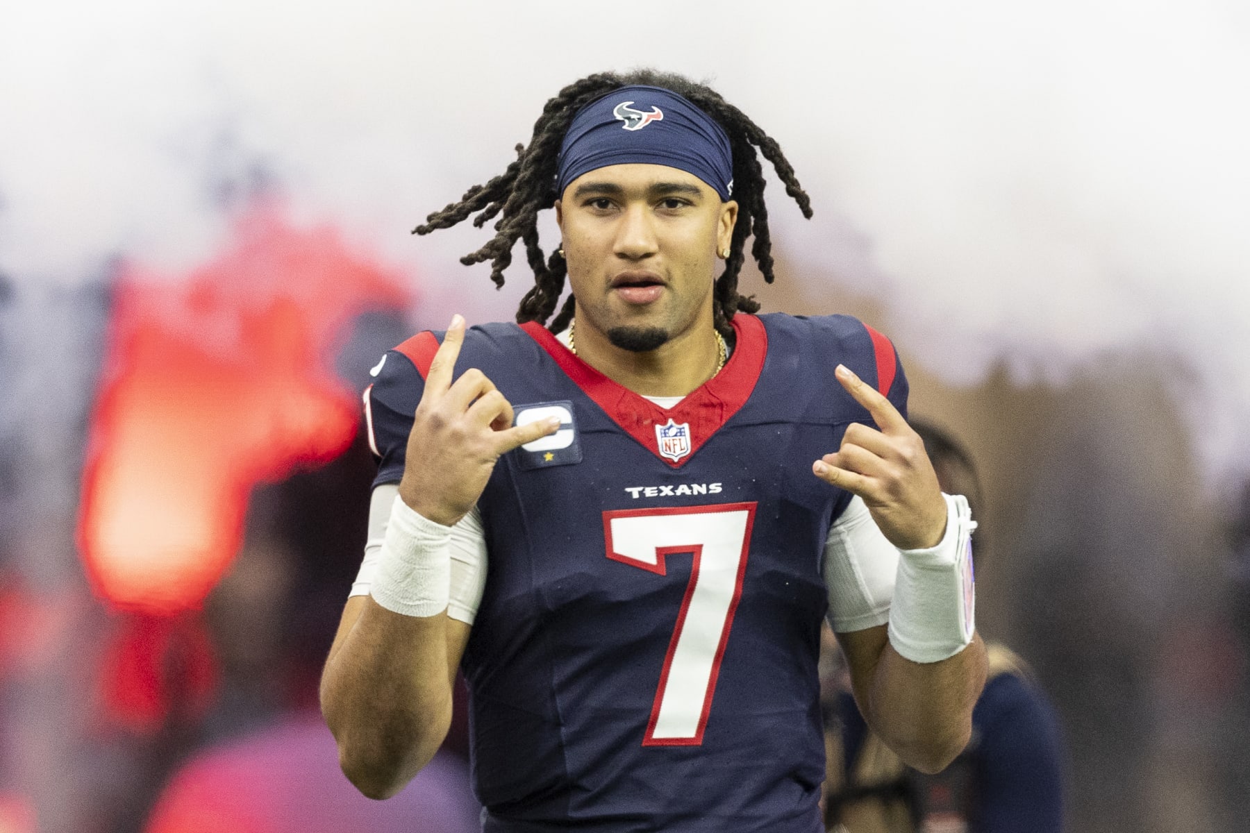Texans' C.J. Stroud Wins NFL Fan-Voted Rookie of the Year Award Ahead of NFL Honors - Vimarsana News