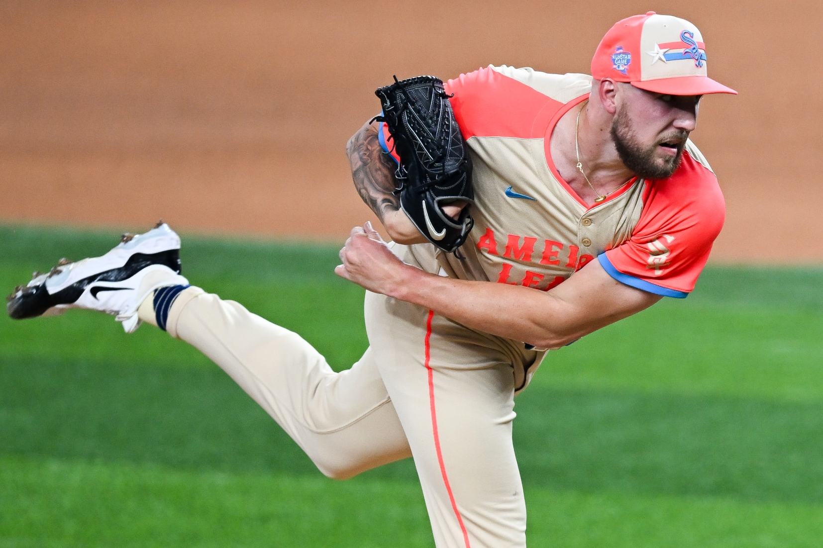 ARLINGTON, TX - JULY 16: Garrett Crochet #45 of the Chicago White Sox pitches in the fourth inning during the 94th MLB All-Star Game presented by Mastercard at Globe Life Field on Tuesday, July 16, 2024 in Arlington, Texas. (Photo by Gene Wang/Getty Images)