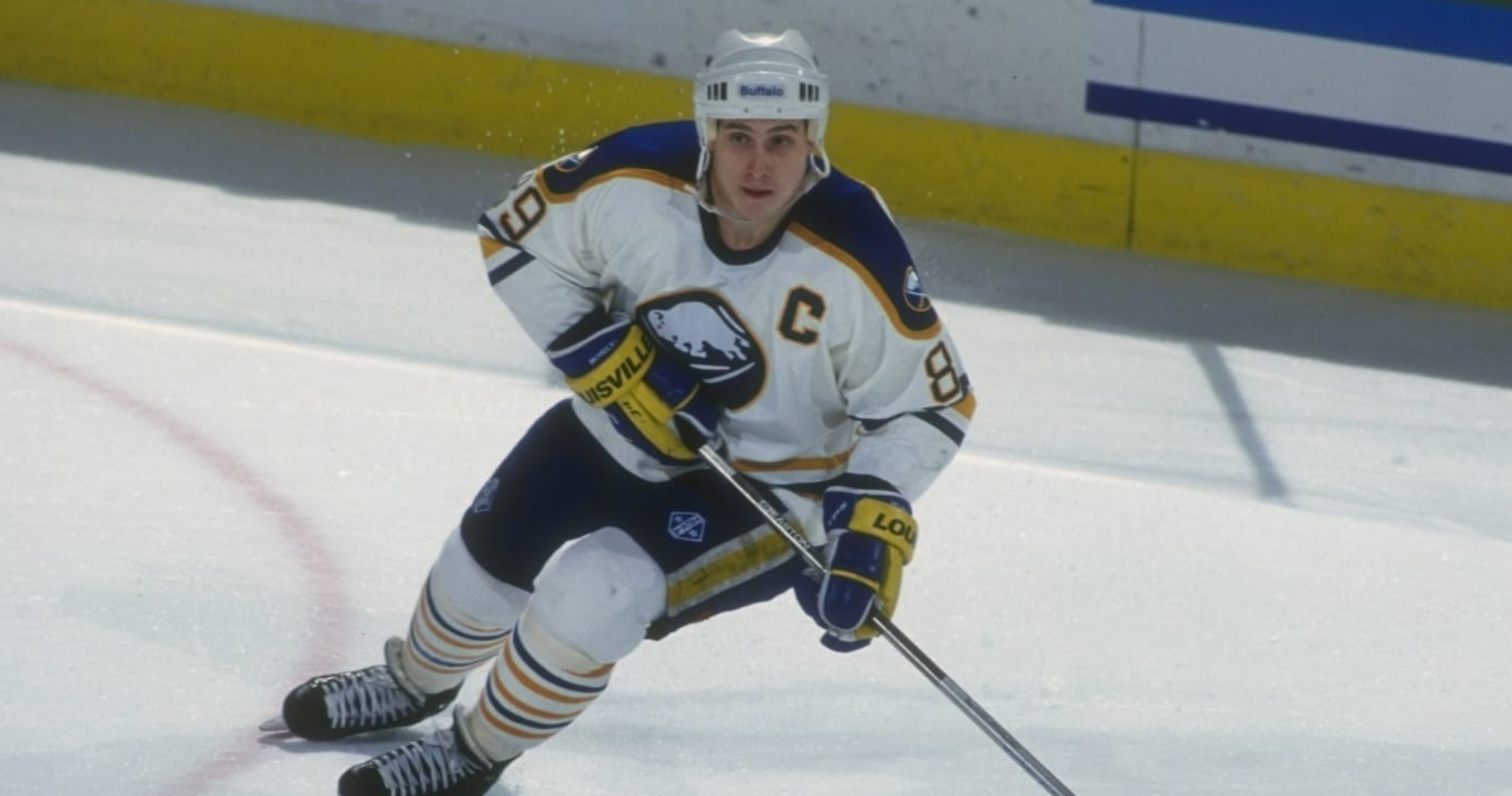 Alexander Mogilny should be in the Hockey Hall of Fame, like yesterday