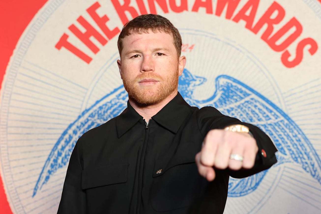 LONDON, ENGLAND - JANUARY 11: Saul 'Canelo' Alvarez poses during the Ring Magazine Awards at Old Royal Naval College on January 11, 2025 in London, England. (Photo by Mark Robinson/Getty Images)