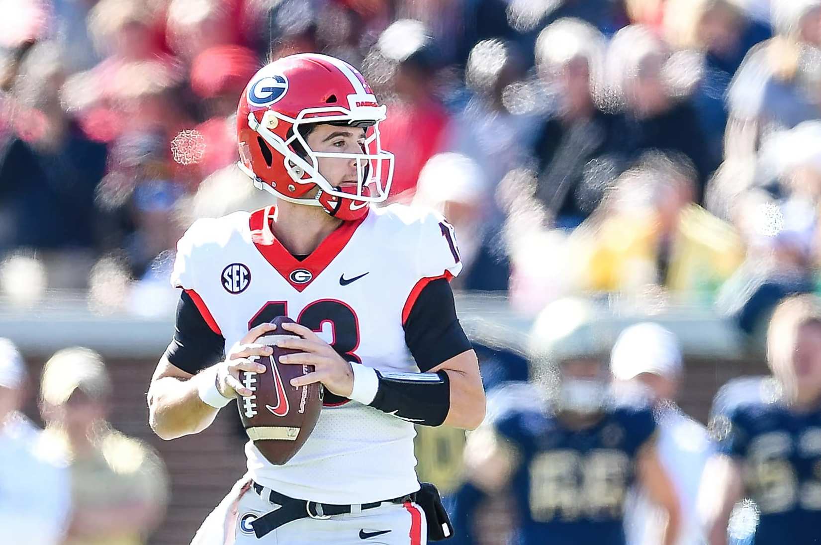 ATLANTA, GA - NOVEMBER 27: Stetson Bennett #13 of the Georgia Bulldogs looks to throw against the Georgia Tech Yellow Jackets at Bobby Dodd Stadium on November 27, 2021 in Atlanta, Georgia. (Photo by Adam Hagy/Getty Images)