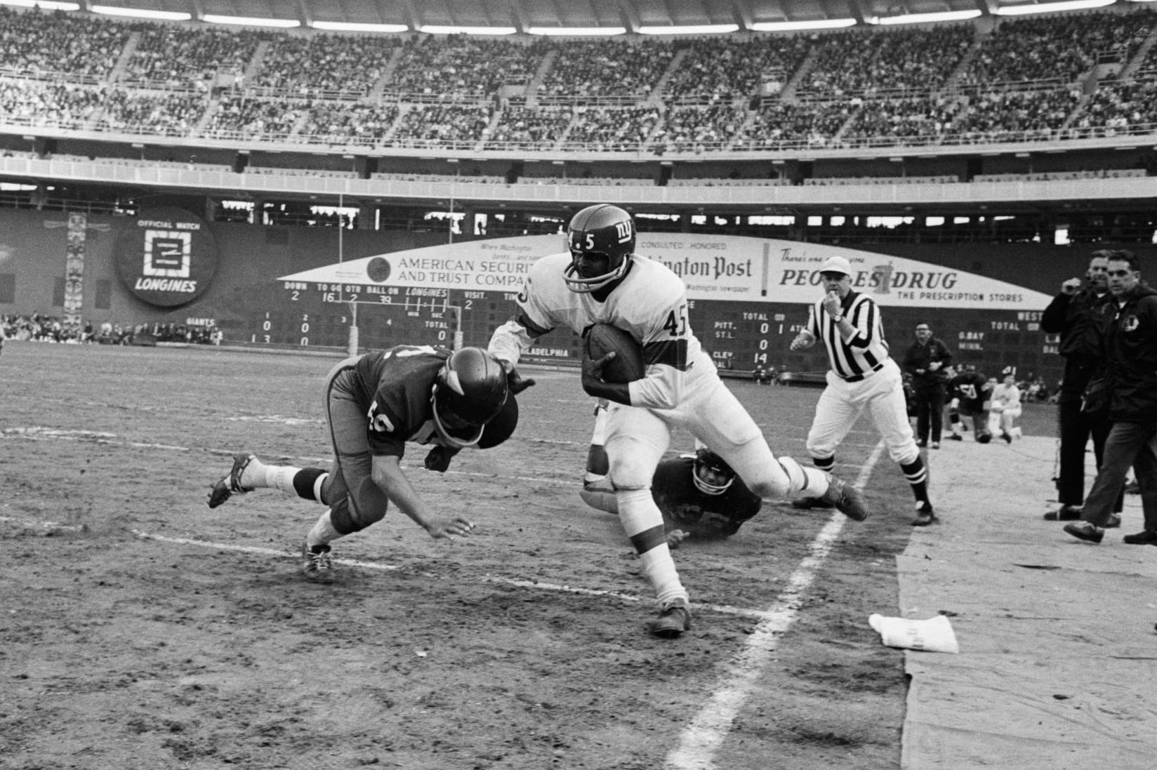 Homer Jones, former Giants WR and touchdown celebration inventor, dies at  82