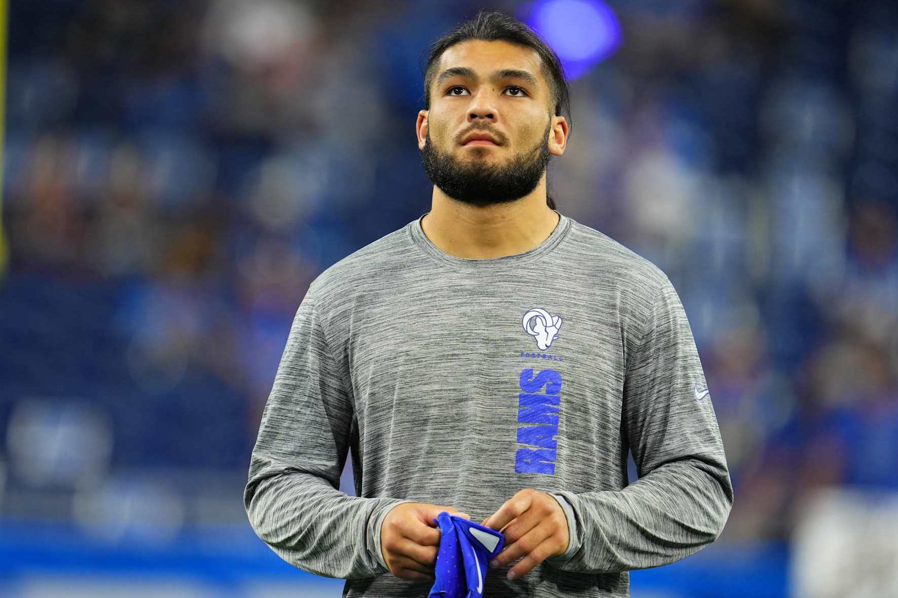 DETROIT, MI - SEPTEMBER 08: Puka Nacua #17 of the Los Angeles Rams warms up before kickoff against the Detroit Lions during an football game at Ford Field on September 8, 2024 in Detroit, Michigan. (Photo by Cooper Neill/Getty Images)