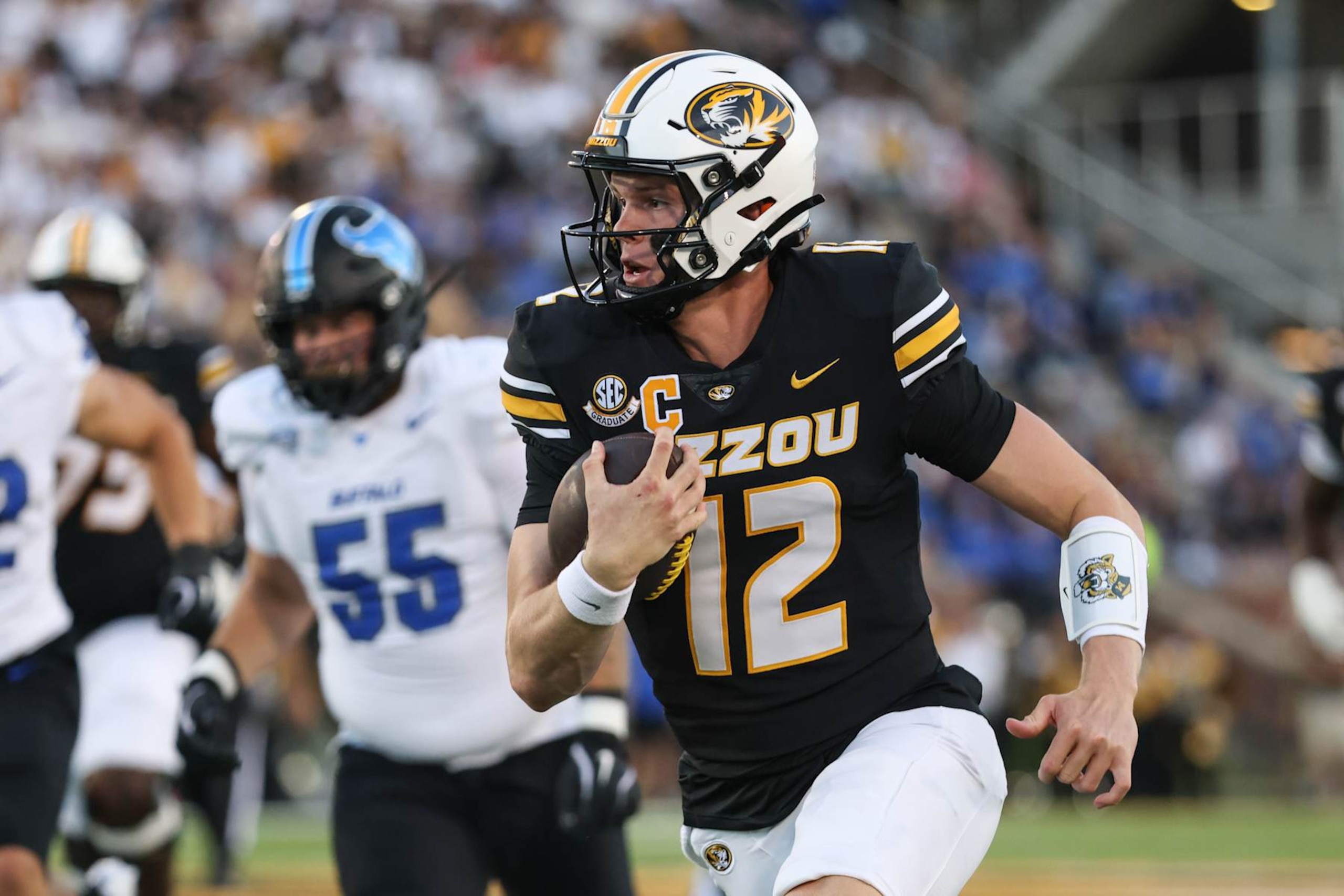  Missouri Tigers quarterback Brady Cook