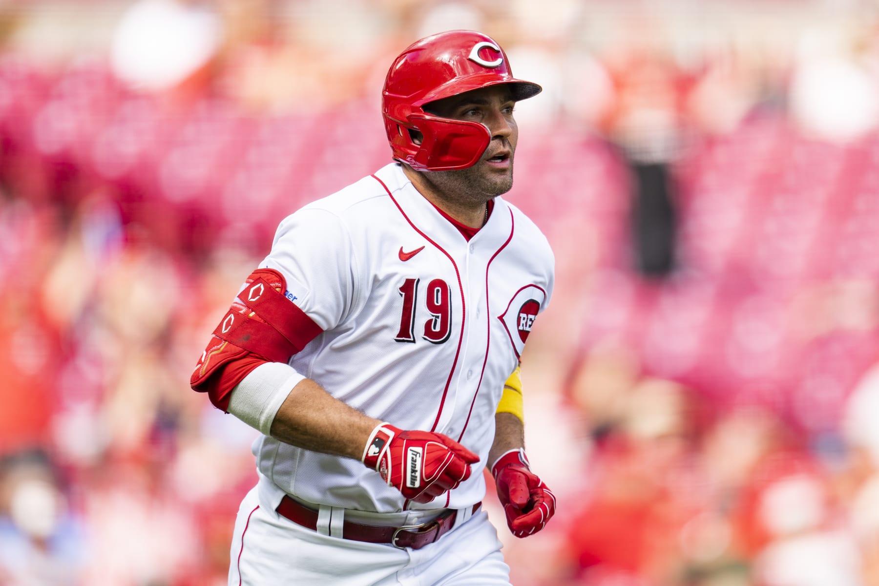 MLB Rumors Joey Votto, Blue Jays Agree to 2M NonRoster Contract for
