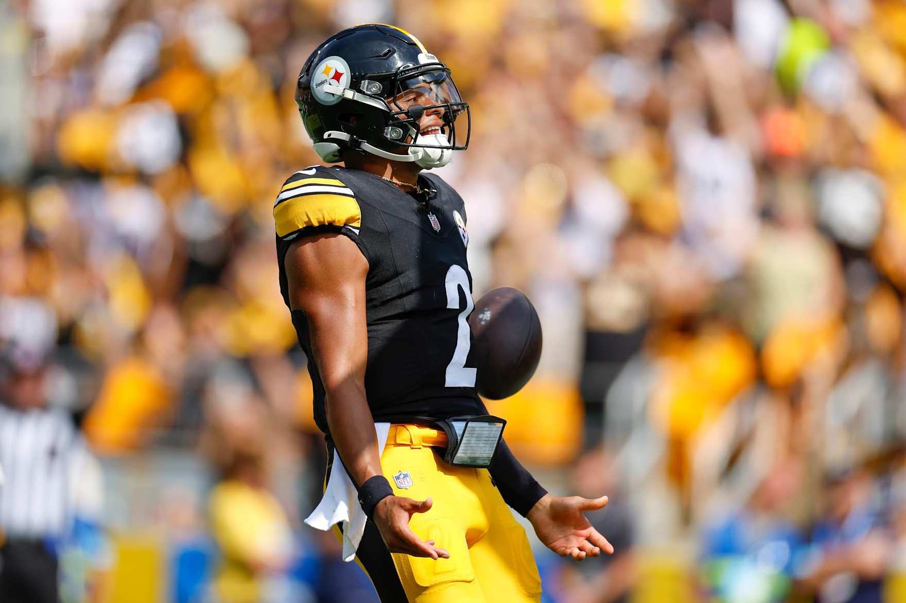 PITTSBURGH, PENNSYLVANIA - SEPTEMBER 22: Justin Fields #2 of the Pittsburgh Steelers celebrates after a touchdown run in the second quarter during a game against the Los Angeles Chargers at Acrisure Stadium on September 22, 2024 in Pittsburgh, Pennsylvania. (Photo by Brandon Sloter/Getty Images)
