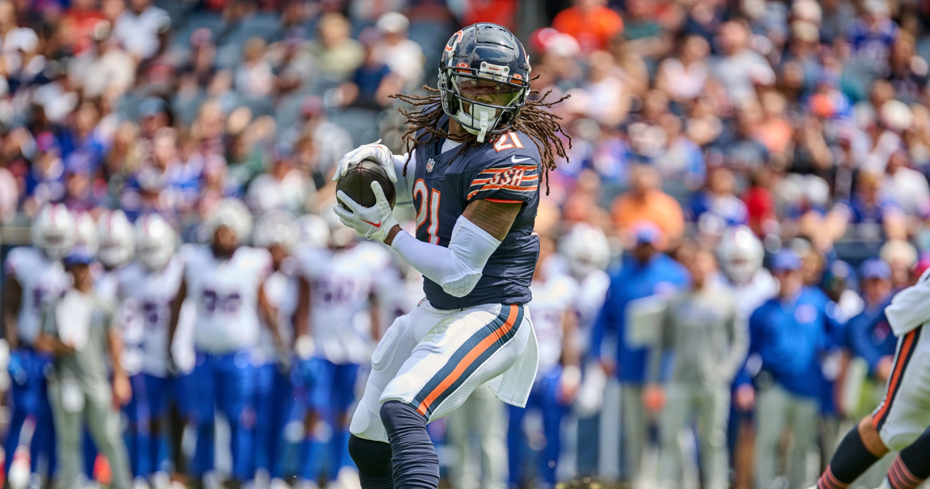 D'Onta Foreman's Bears Fantasy Outlook with Khalil Herbert, Roschon