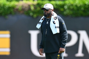 Mike Tomlin on Steelers' Training Camp Fight: 'We'll Learn and Grow from That'