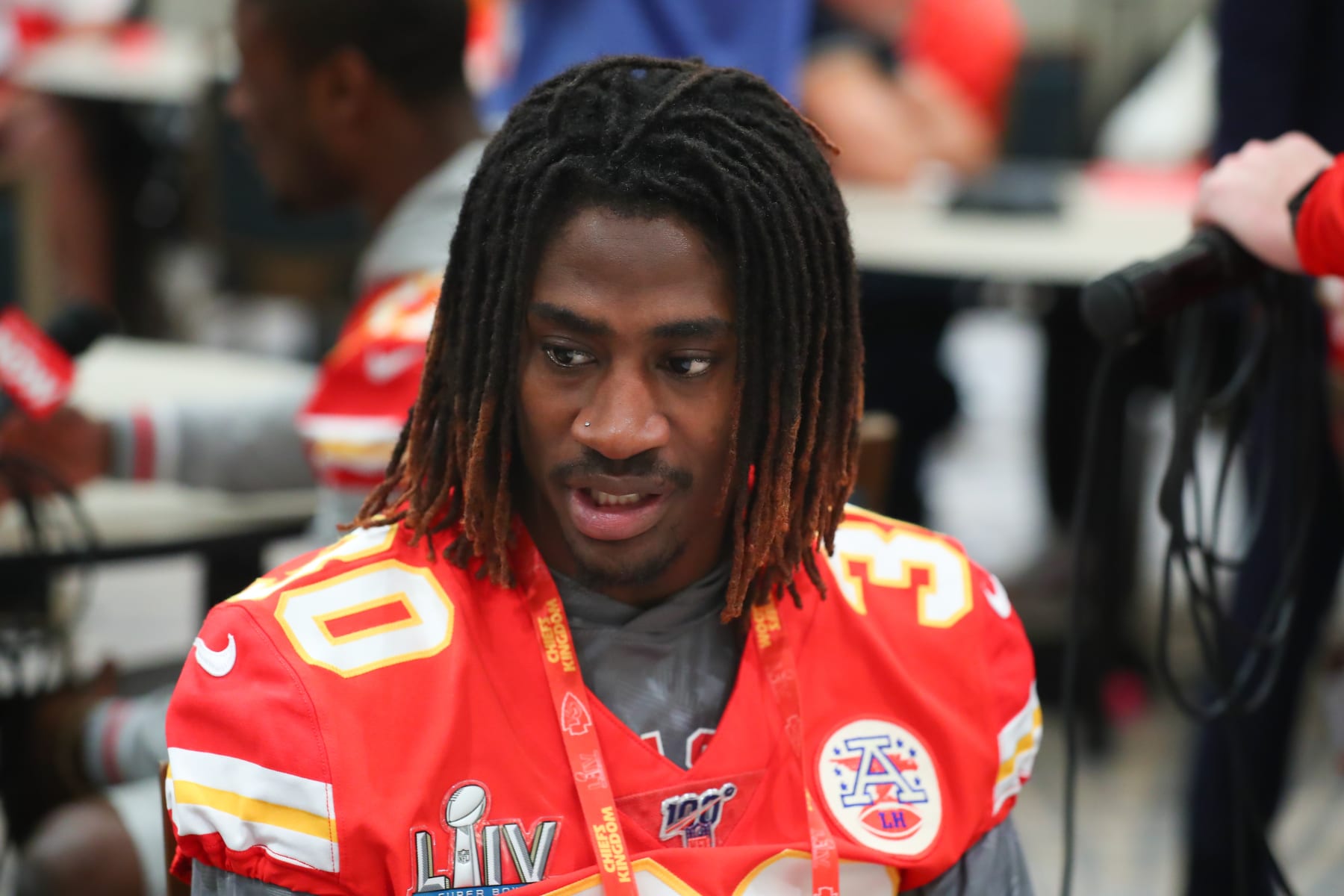 ExNFL CB Alex Brown Gets 4 Months in Jail for Crash That Injured