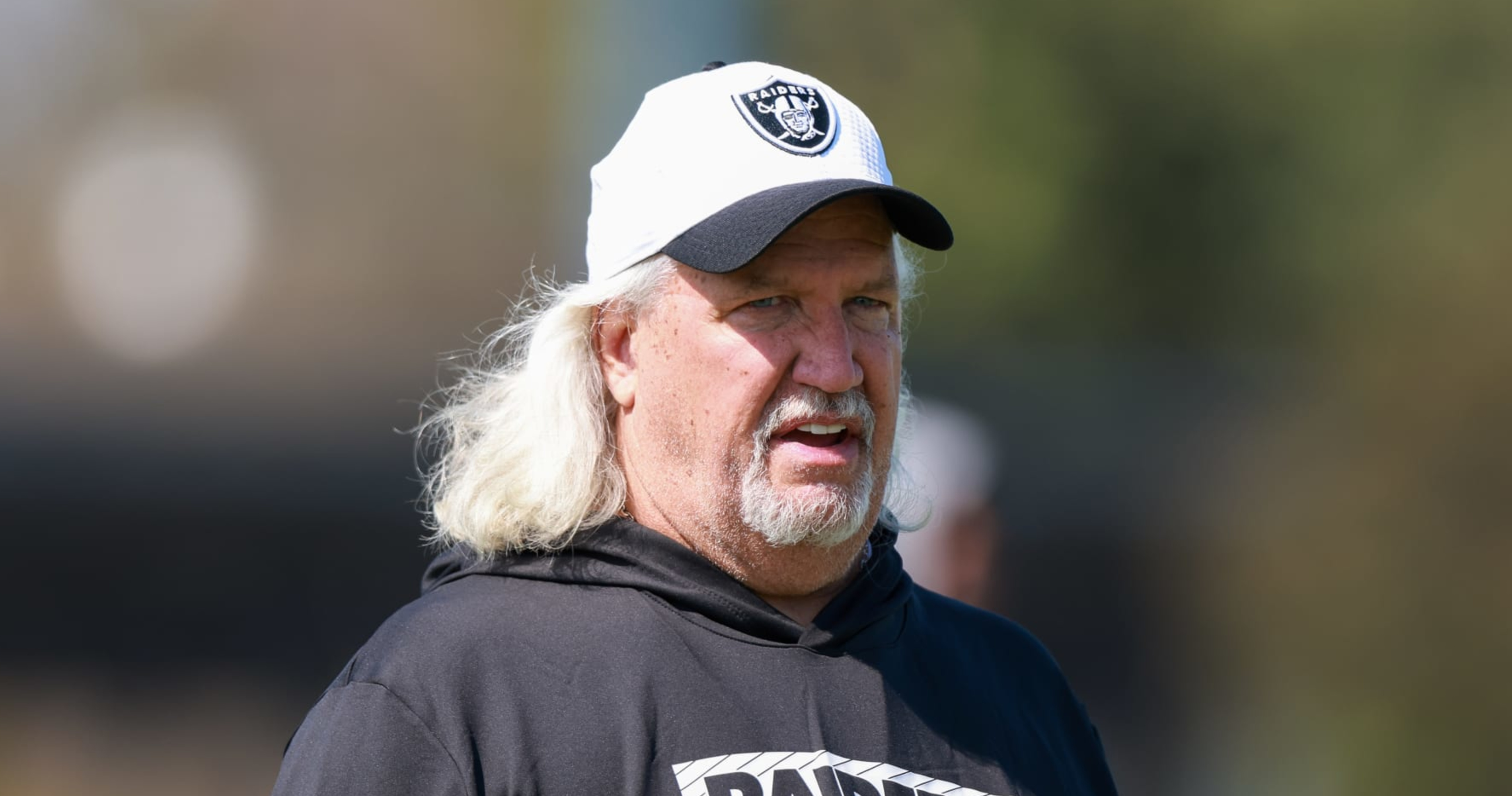 Shirtless Rob Ryan, Raiders Coaches Participate in Conditioning Test at NFL Camp