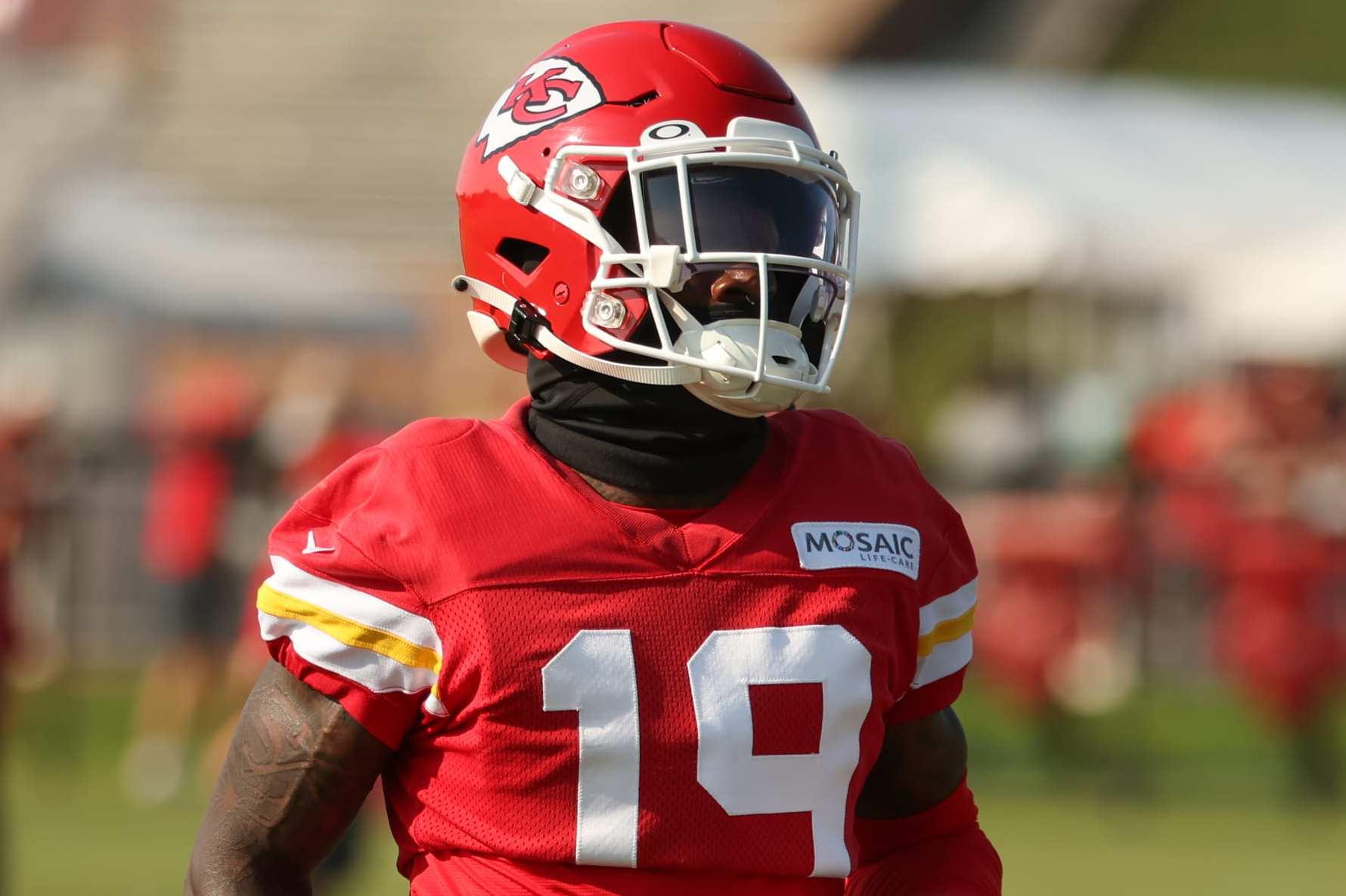 Chiefs' Kadarius Toney zings Giants while getting praise for