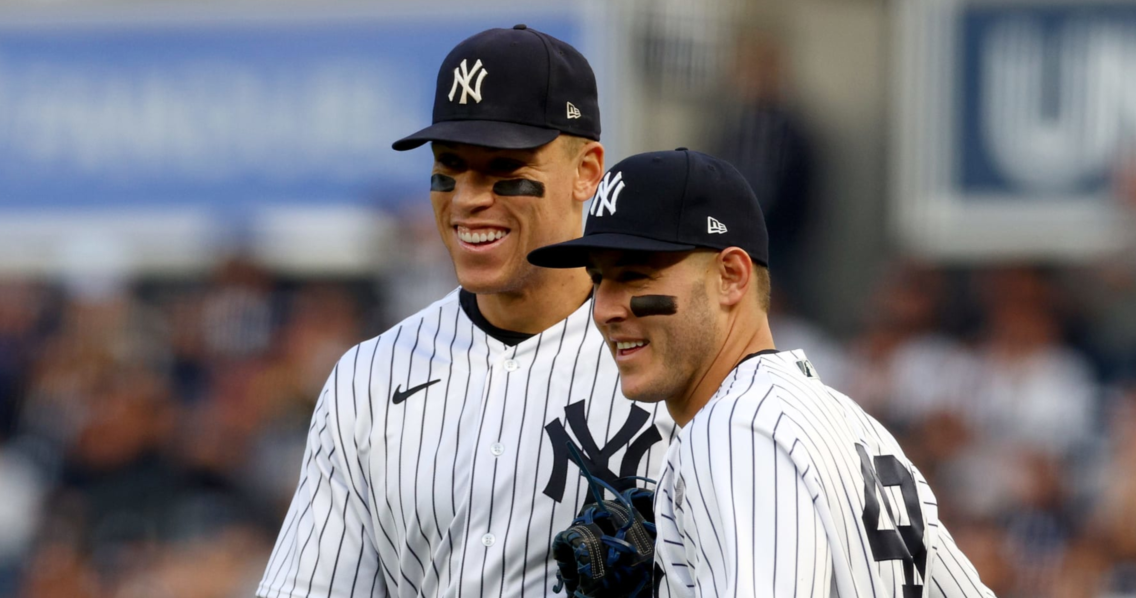 Anthony Rizzo Hopes Aaron Judge Re-Signs with Yankees 'For the Sake of the Game' thumbnail