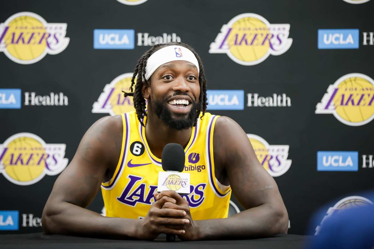 2022 Lakers Roster: Breakdown of Players Reporting to Training