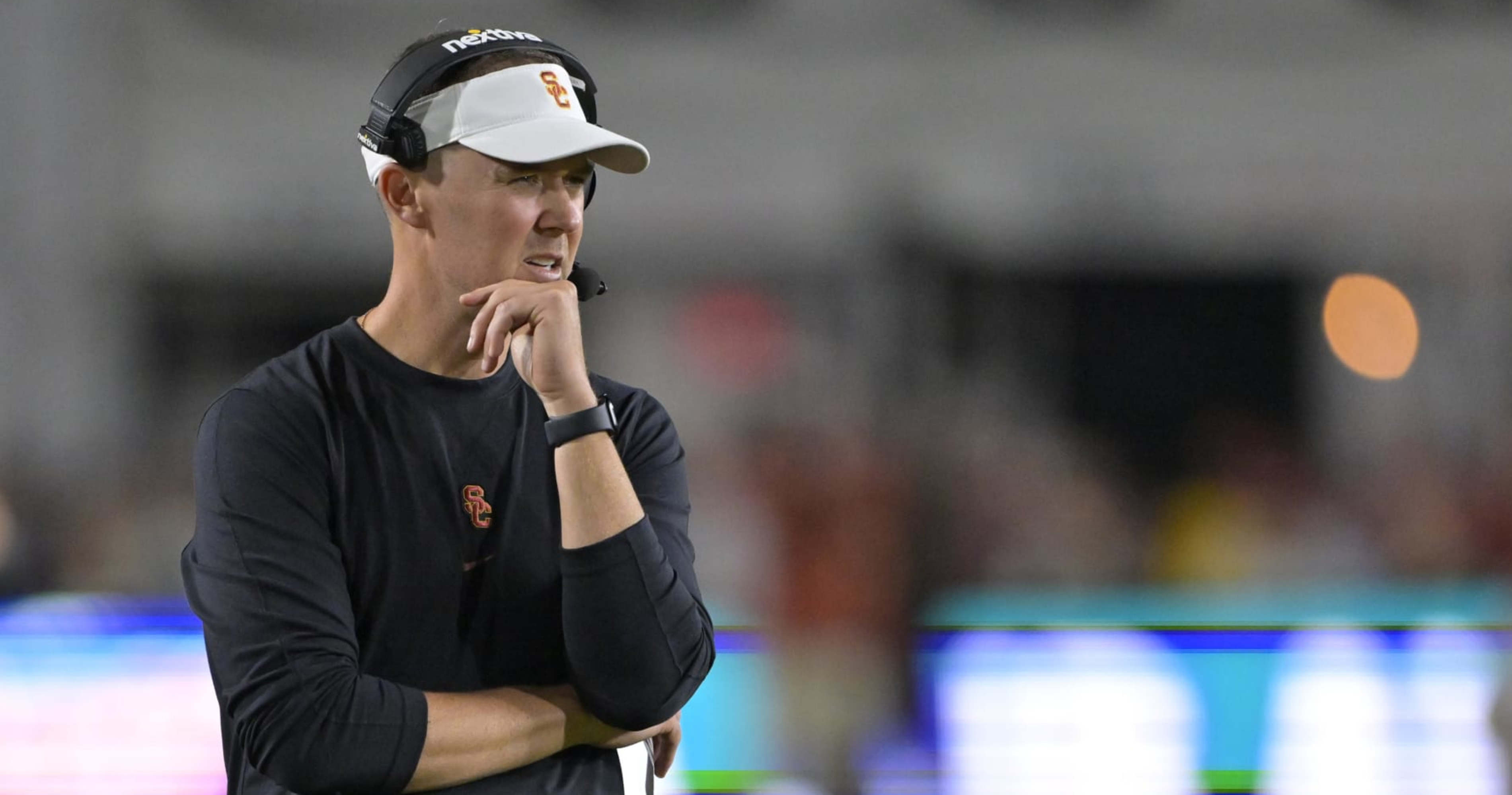 USC's Lincoln Riley Ends Reporter's 2-Week Suspension for Policy Violation
