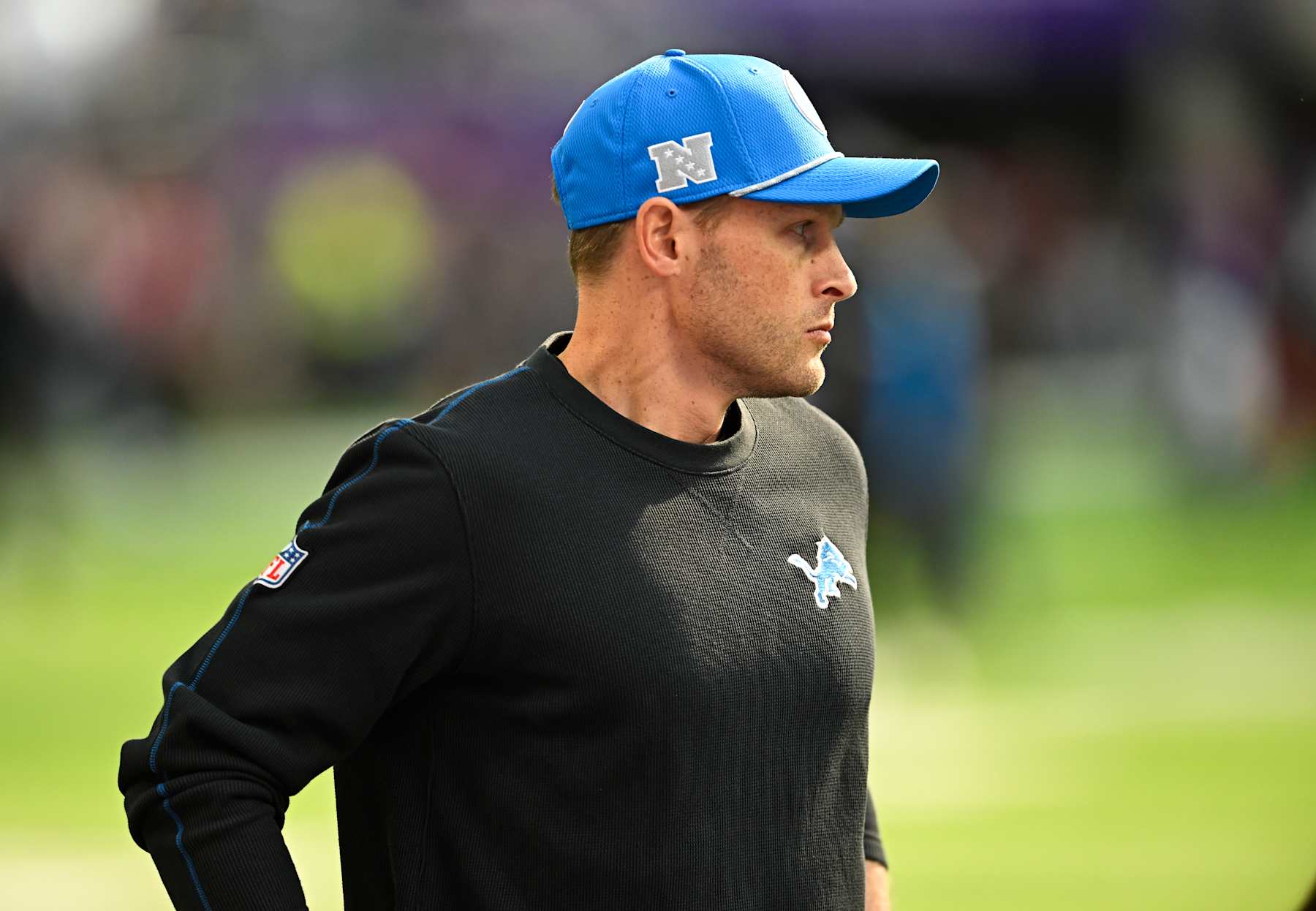 MINNEAPOLIS, MINNESOTA - OCTOBER 20: Ben Johnson offensive coordinator of the Detroit Lions looks on during warmups before a game against the Minnesota Vikings at U.S. Bank Stadium on October 20, 2024 in Minneapolis, Minnesota. (Photo by Stephen Maturen/Getty Images)