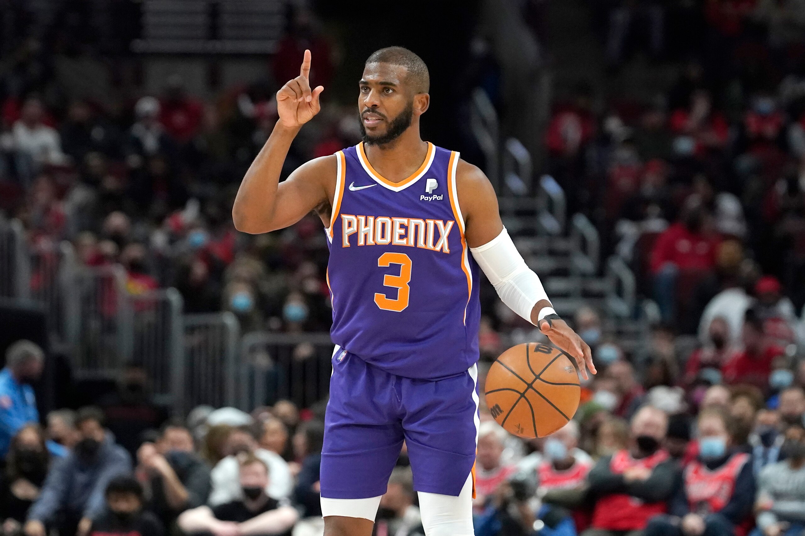 Phoenix Suns' Chris Paul calls a play during the second half of an NBA basketball game against the Chicago Bulls Monday, Feb. 7, 2022, in Chicago. The Suns won 127-124. (AP Photo/Charles Rex Arbogast) Phoenix Suns' Chris Paul calls a play during the second half of an NBA basketball game against the Chicago Bulls Monday, Feb. 7, 2022, in Chicago. The Suns won 127-124. (AP Photo/Charles Rex Arbogast)