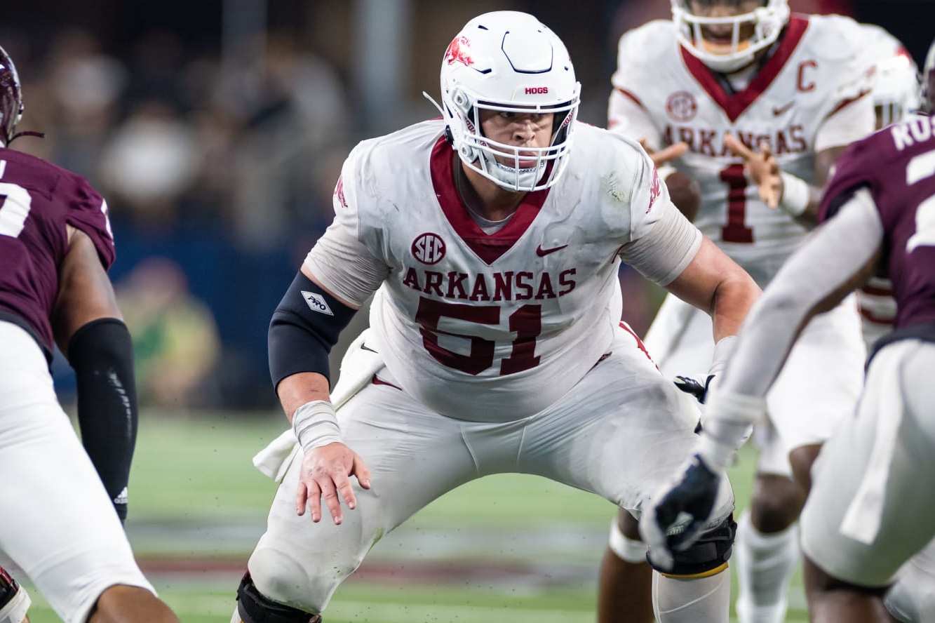 ARLINGTON, TX - SEPTEMBER 24: Arkansas Razorbacks center Ricky Stromberg (#51) blocks during the Southwest Classic college football game between the Texas A&M Aggies and the Arkansas Razorbacks on September 24, 2022 at AT&T Stadium in Arlington, TX.  (Photo by Matthew Visinsky/Icon Sportswire via Getty Images)