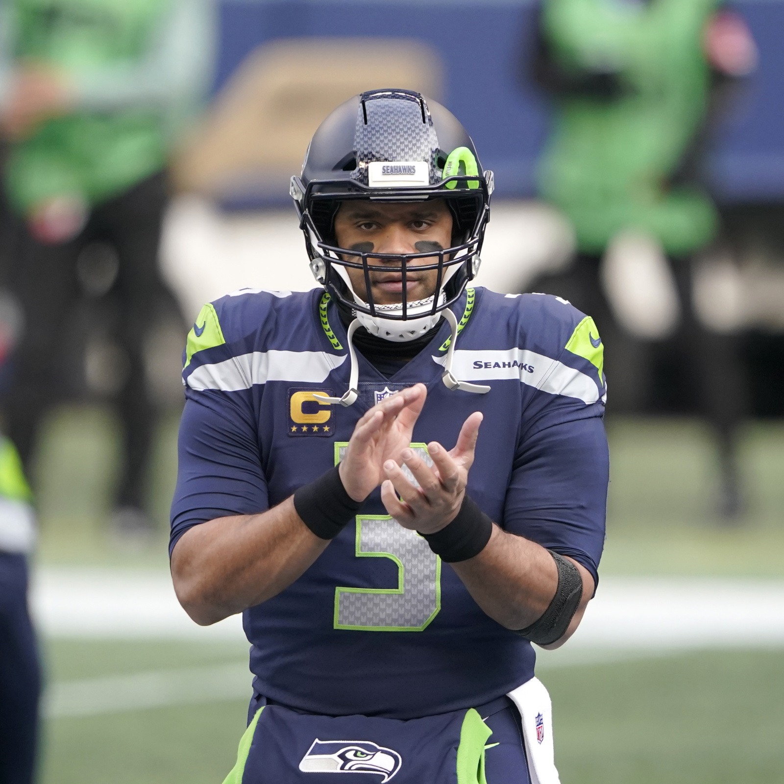 Warren Moon dismisses suggestion Russell Wilson is unhappy with Seattle  Seahawks, NFL News