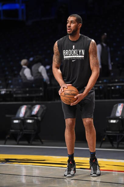 LaMarcus Aldridge Retires from NBA After 15 Years Because of Irregular