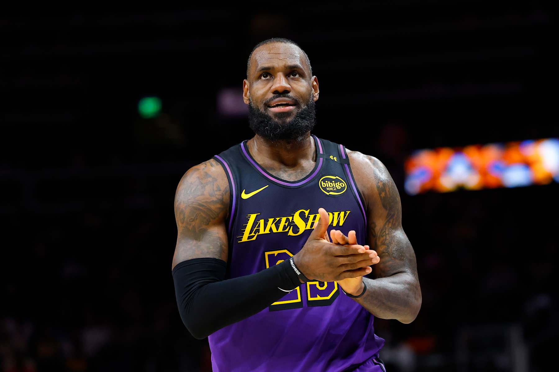 What Did The Lakers Exec *Reallysay About Lebron? (You Need To Know) - 35iuvr7