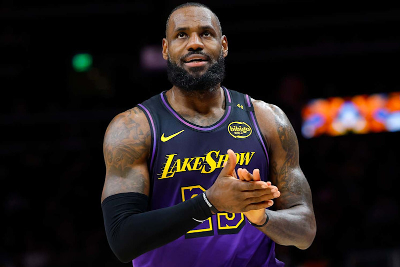 Nba lebron james trade discount
