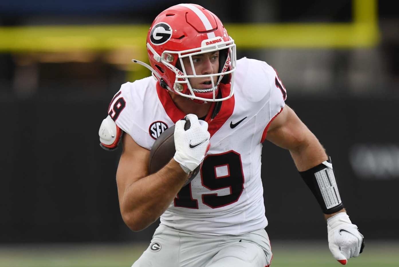 NFL Draft prospects 2024: Big board of top 50 players overall, rankings by  position