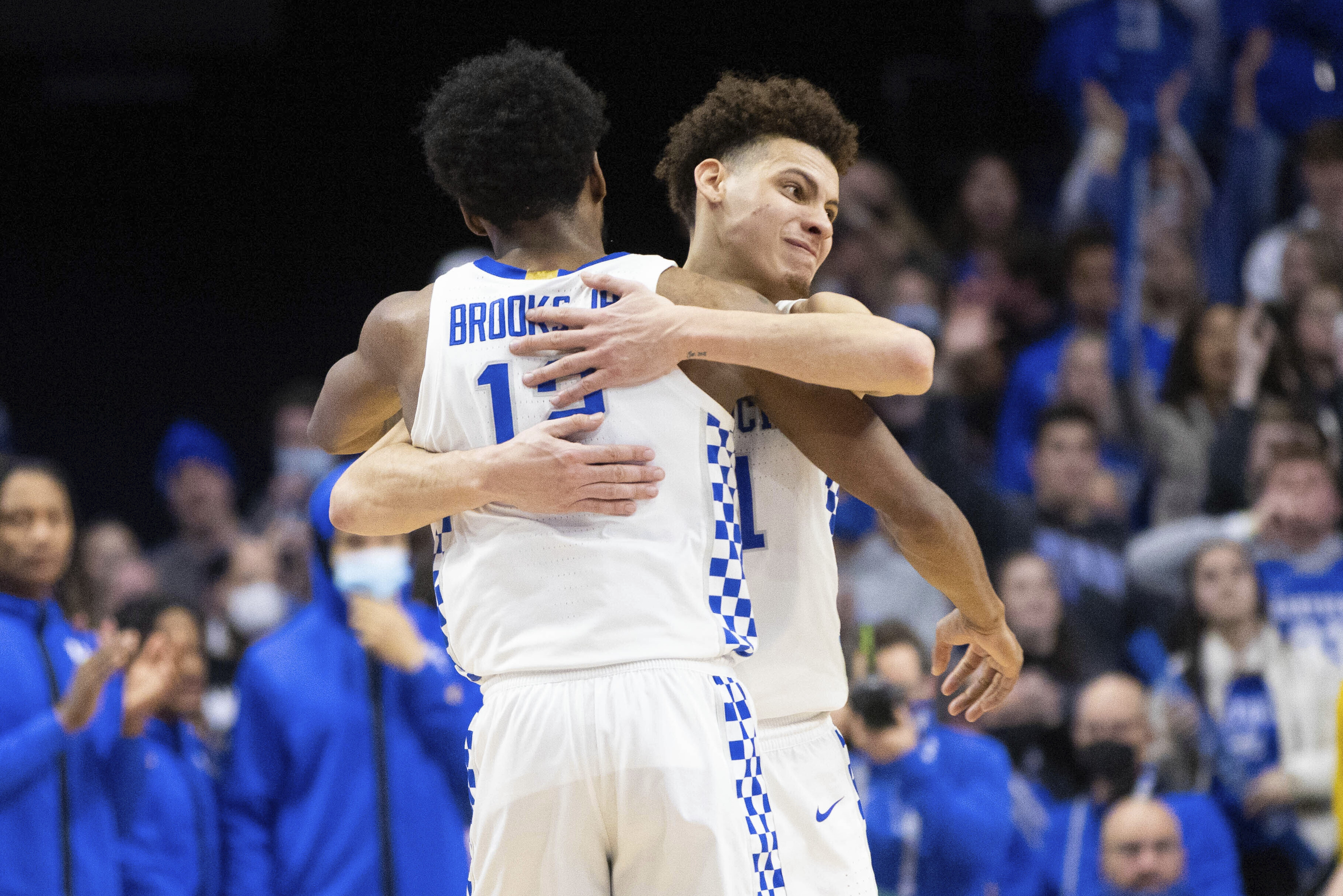 No. 12 Kentucky Upsets No. 5 Kansas in 80-62 Rout Behind Keion Brooks Jr.'s 27 Points